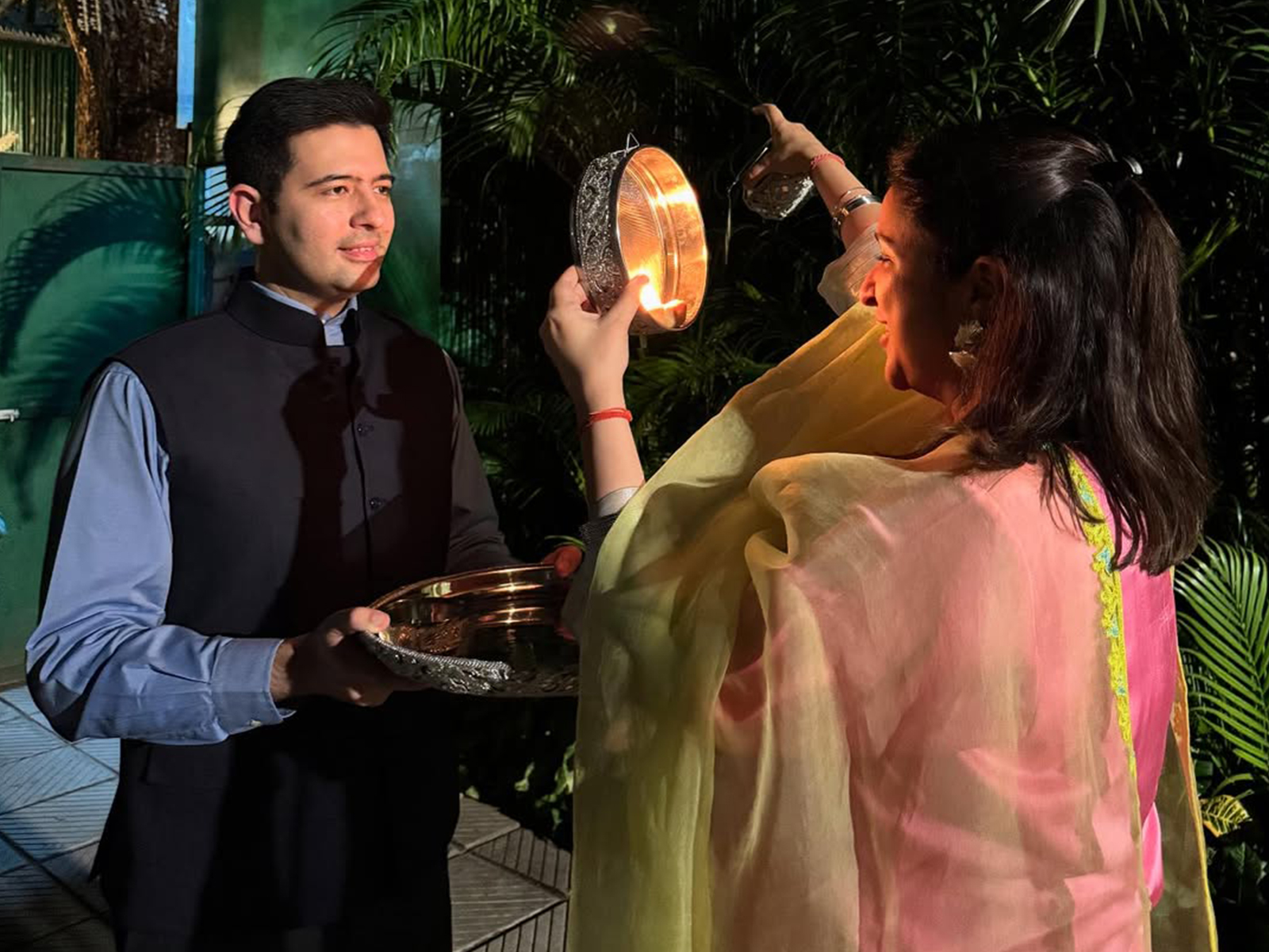 Couple Parineeti Chopra and Raghav Chadha (Image source: Parineeti's Instagram) Couple Parineeti Chopra and Raghav Chadha (Image source: Parineeti's Instagram)