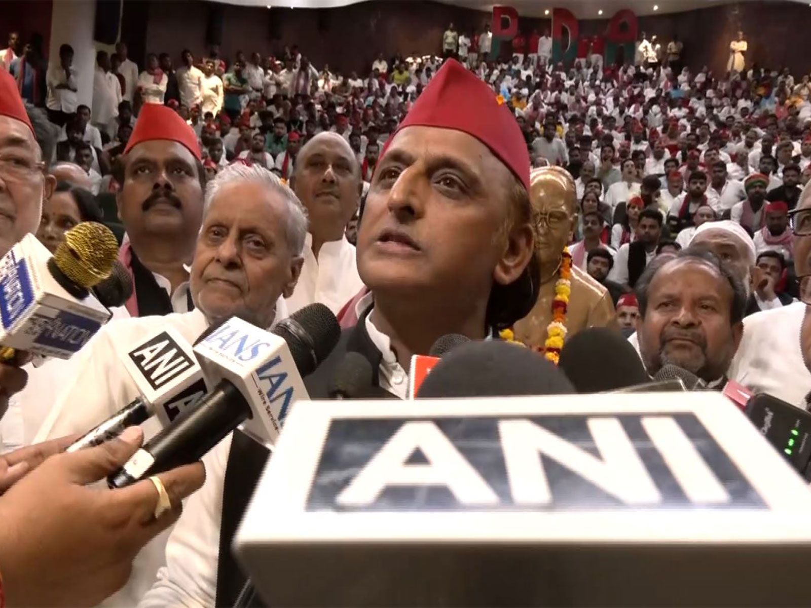 Samajwadi Party chief Akhilesh Yadav (Photo/ANI) Samajwadi Party chief Akhilesh Yadav (Photo/ANI)