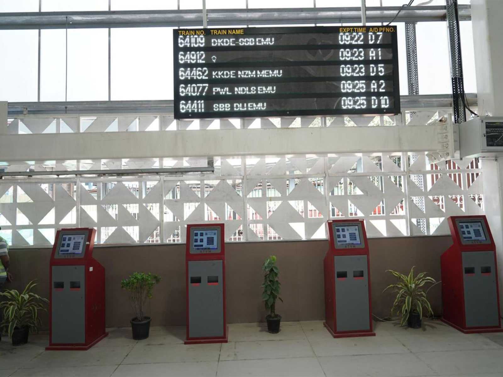 Representative Image (Photo/@RailMinIndia) Representative Image (Photo/@RailMinIndia)