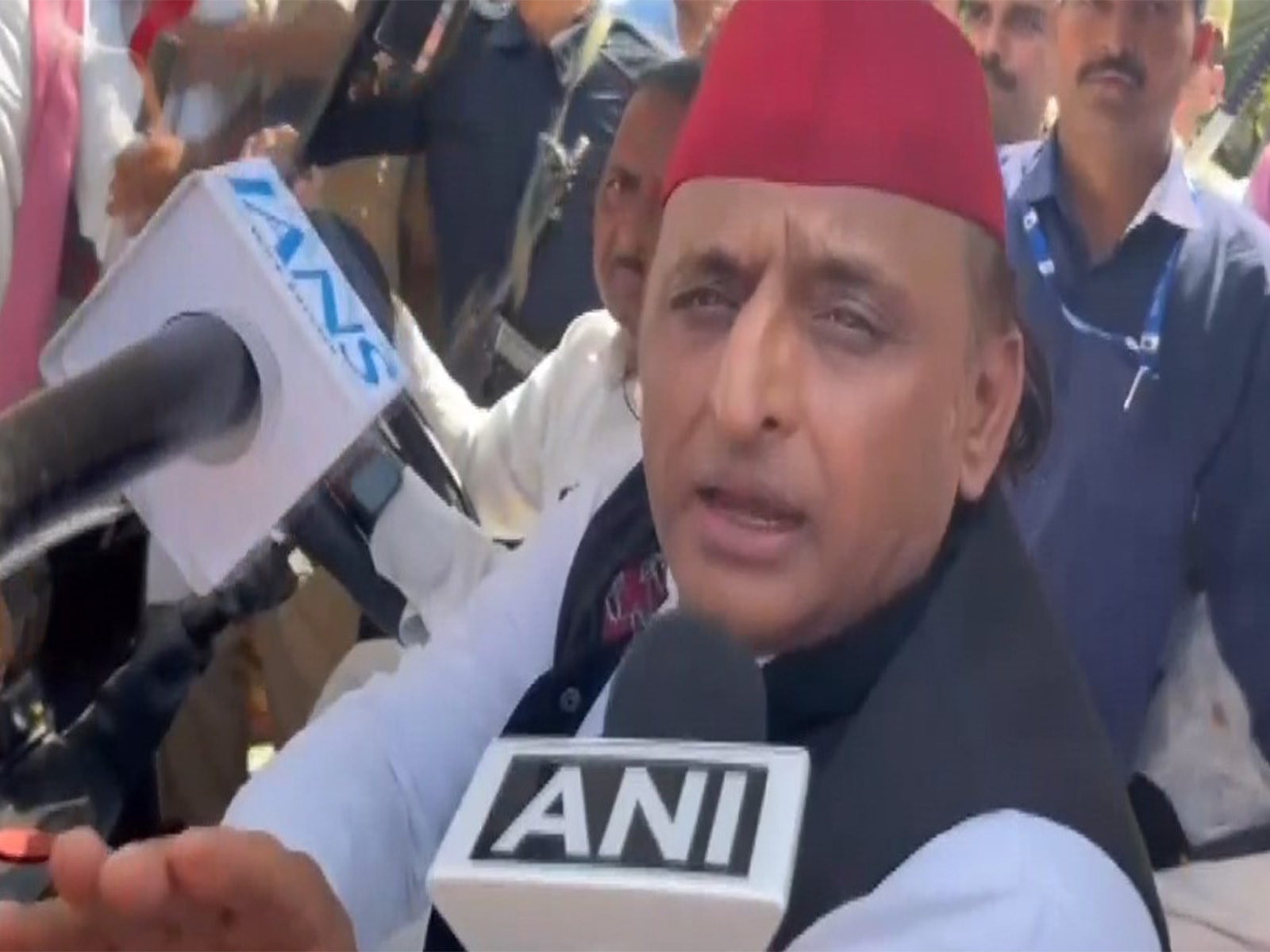 Samajwadi Party (SP) chief Akhilesh Yadav (Photo/ANI) Samajwadi Party (SP) chief Akhilesh Yadav (Photo/ANI)