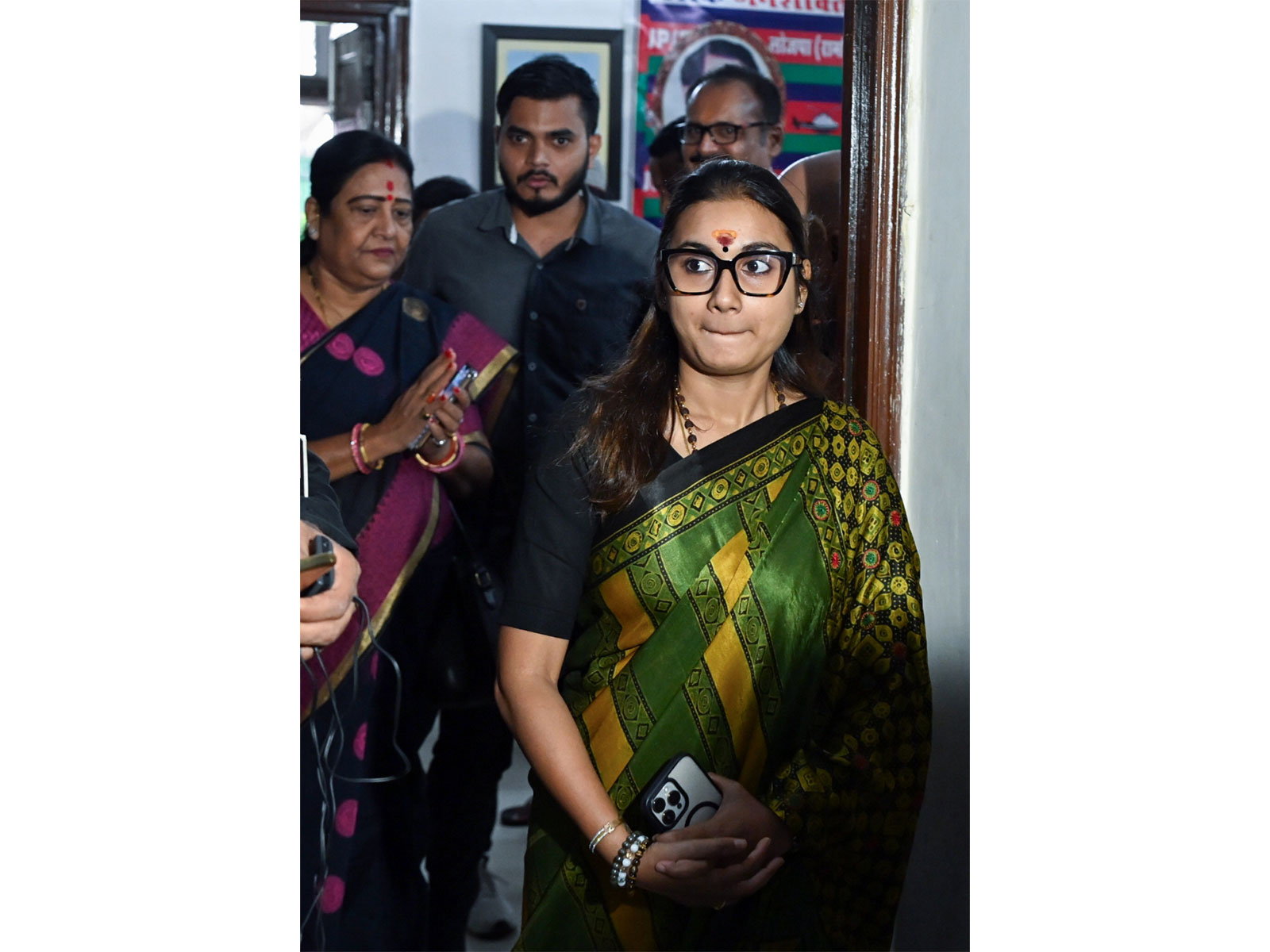 Shambhavi Choudhary arrives to attend a meeting ahead of Bihar Legislative Assembly election. (Photo/ANI) Shambhavi Choudhary arrives to attend a meeting ahead of Bihar Legislative Assembly election. (Photo/ANI)