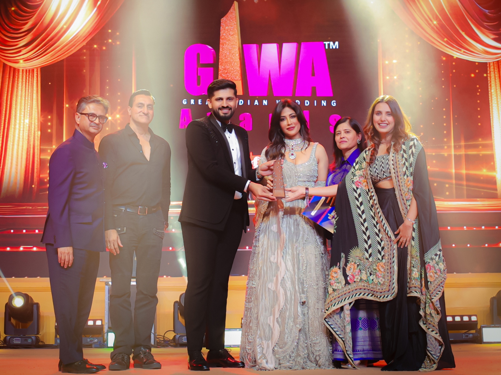 ‘Nice To Meet You’ Wins Two Prestigious GIWA (Great Indian Wedding Awards) at Asia's Biggest Wedding Convention, ICWF ‘Nice To Meet You’ Wins Two Prestigious GIWA (Great Indian Wedding Awards) at Asia's Biggest Wedding Convention, ICWF