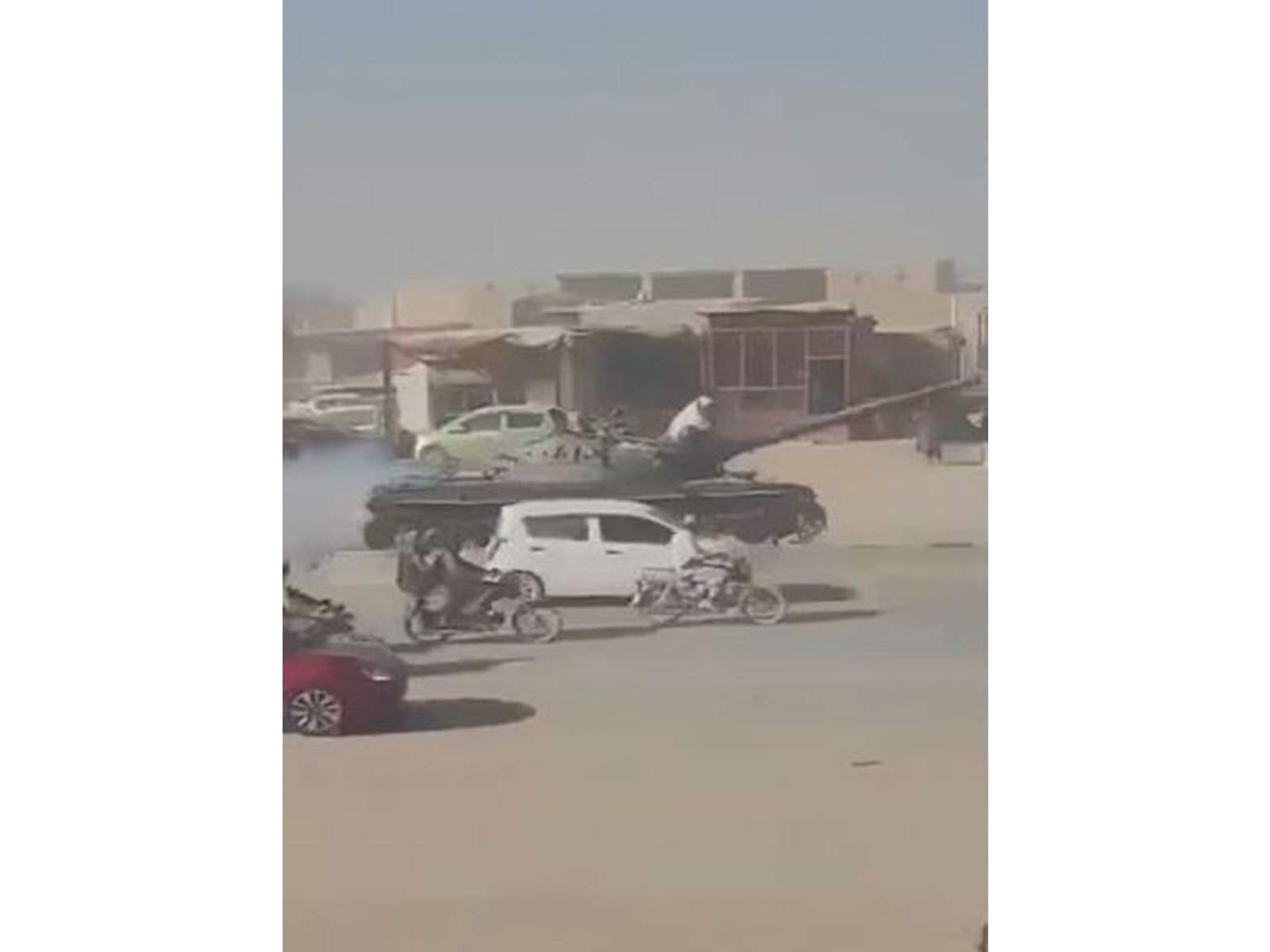 12 civilians dead, over 100 injured after Pakistani forces attack in Afghanistan (Photo/@Zabehulah_M33) 12 civilians dead, over 100 injured after Pakistani forces attack in Afghanistan (Photo/@Zabehulah_M33)