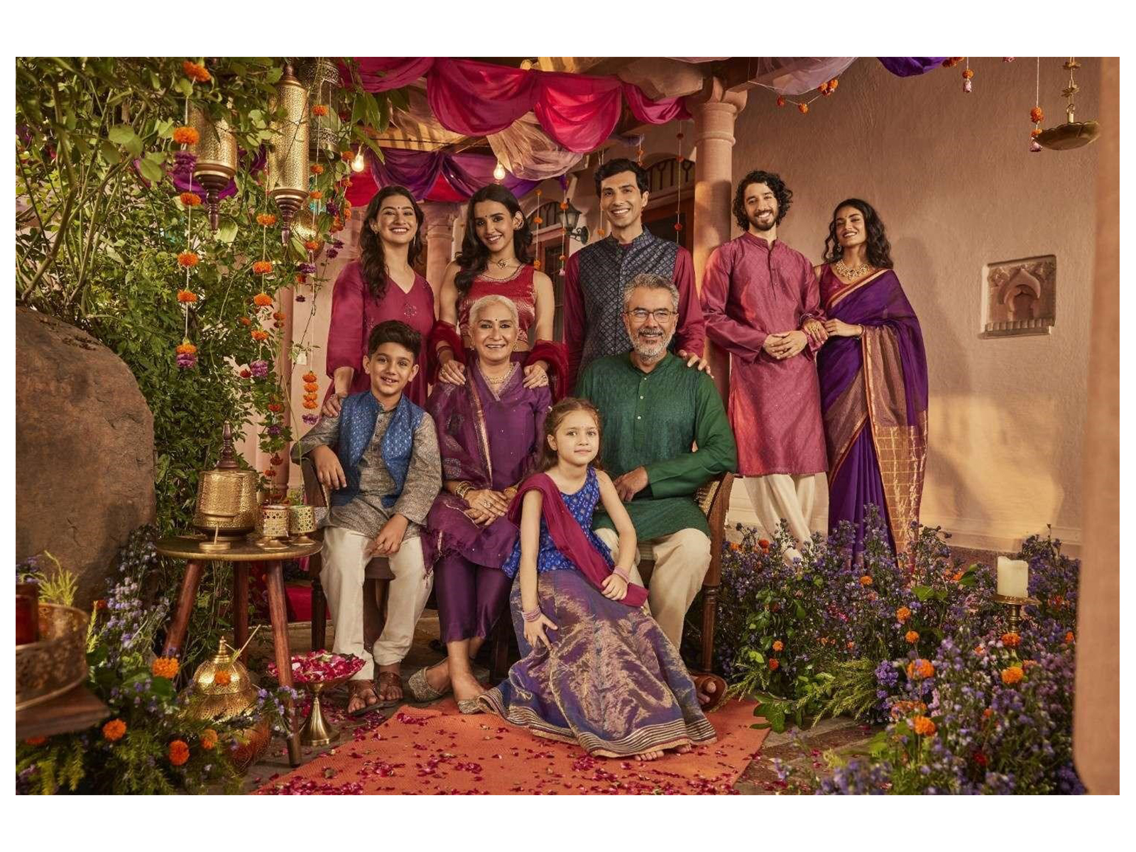Diwali dressing and décor reimagined in Fabindia’s Svarnim 2025 collection Diwali dressing and décor reimagined in Fabindia’s Svarnim 2025 collection