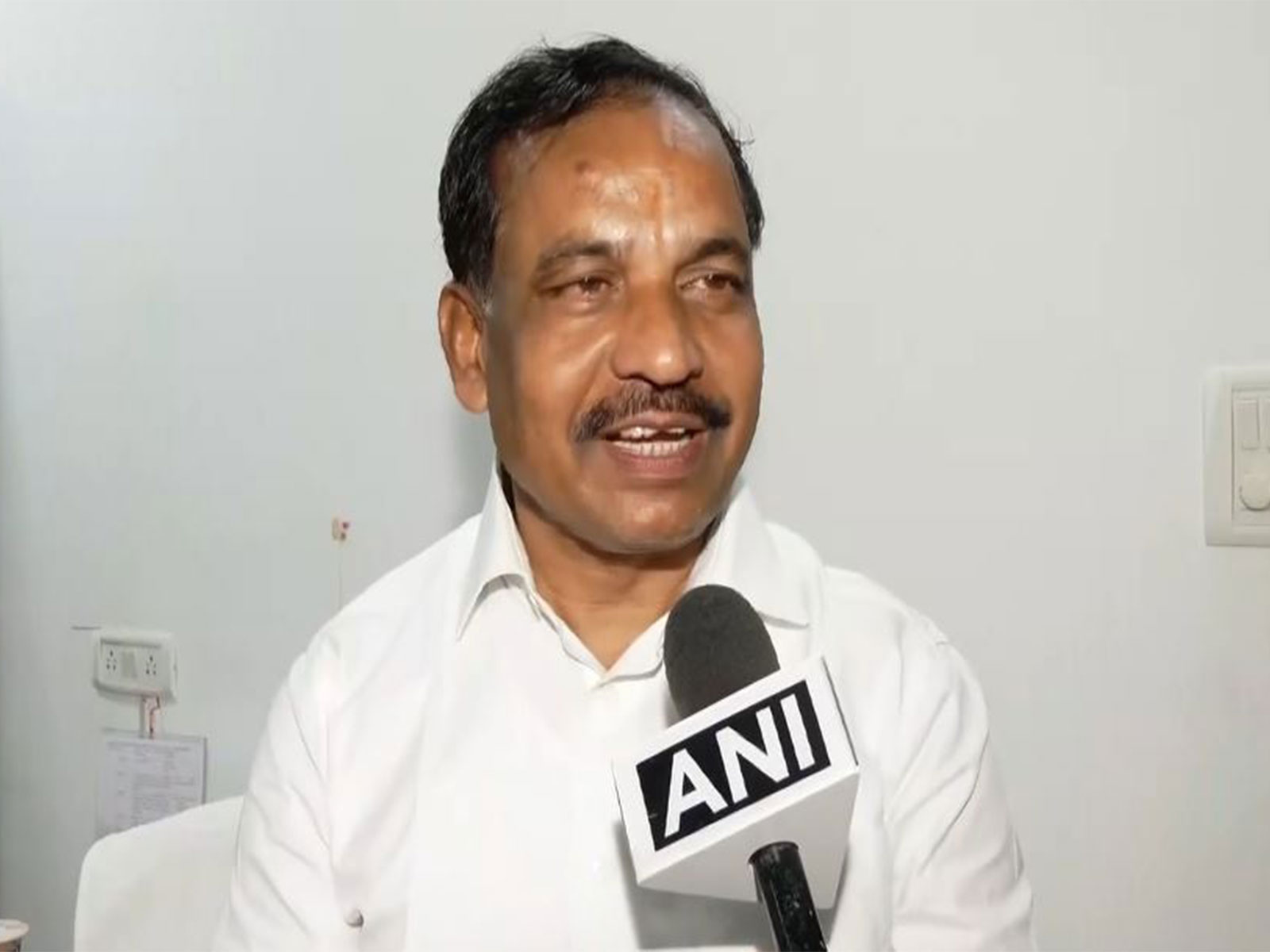 Odisha Minister Bibhuti Bhusan (Photo/ANI) Odisha Minister Bibhuti Bhusan (Photo/ANI)