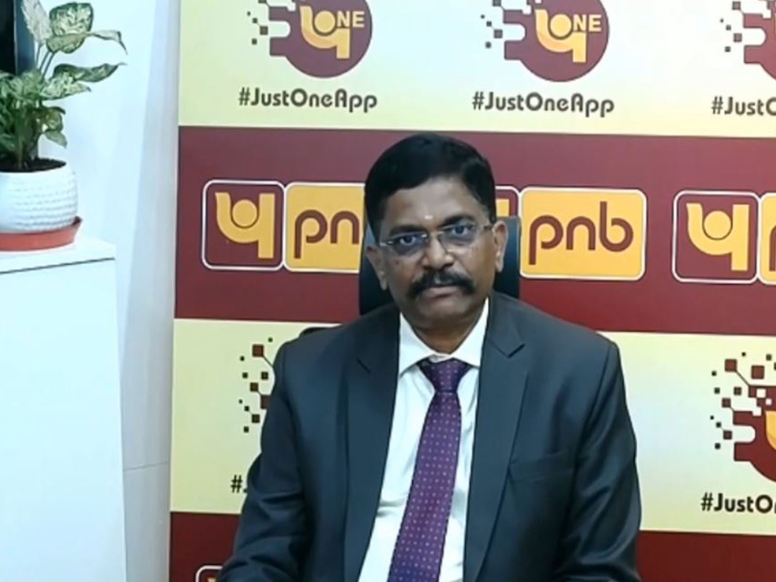 M Paramasivam, Executive Director, Punjab National Bank (PNB) (Photo/ANI) M Paramasivam, Executive Director, Punjab National Bank (PNB) (Photo/ANI)