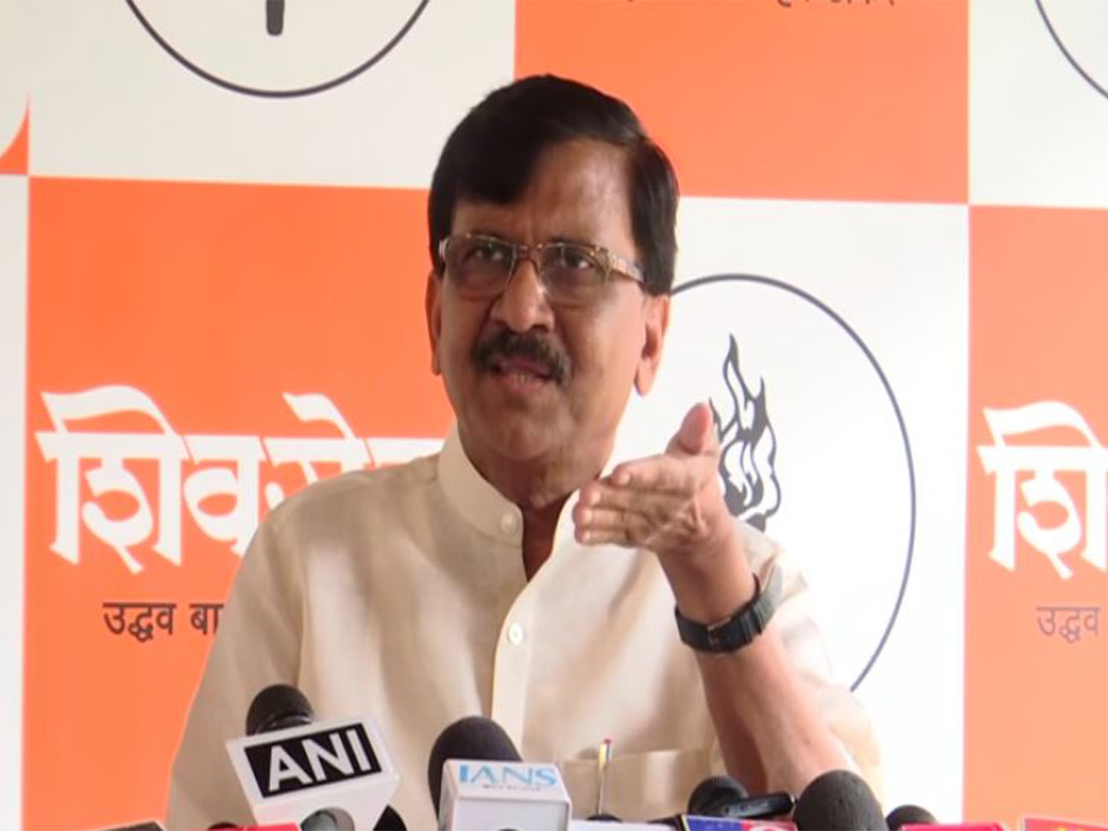 Shiv Sena (UBT) MP Sanjay Raut (Photo/ANI) Shiv Sena (UBT) MP Sanjay Raut (Photo/ANI)
