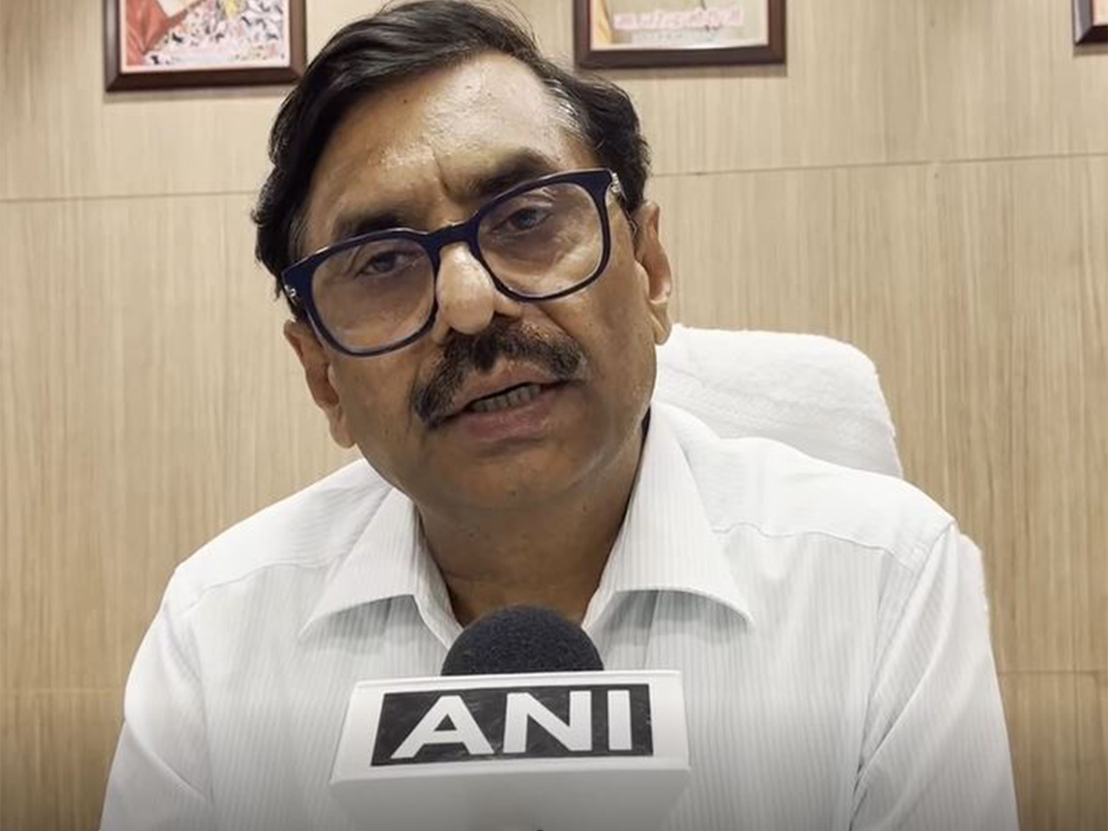 UP Pollution Control Board Chairman Ravindra Pratap Singh. (Photo/ANI) UP Pollution Control Board Chairman Ravindra Pratap Singh. (Photo/ANI)