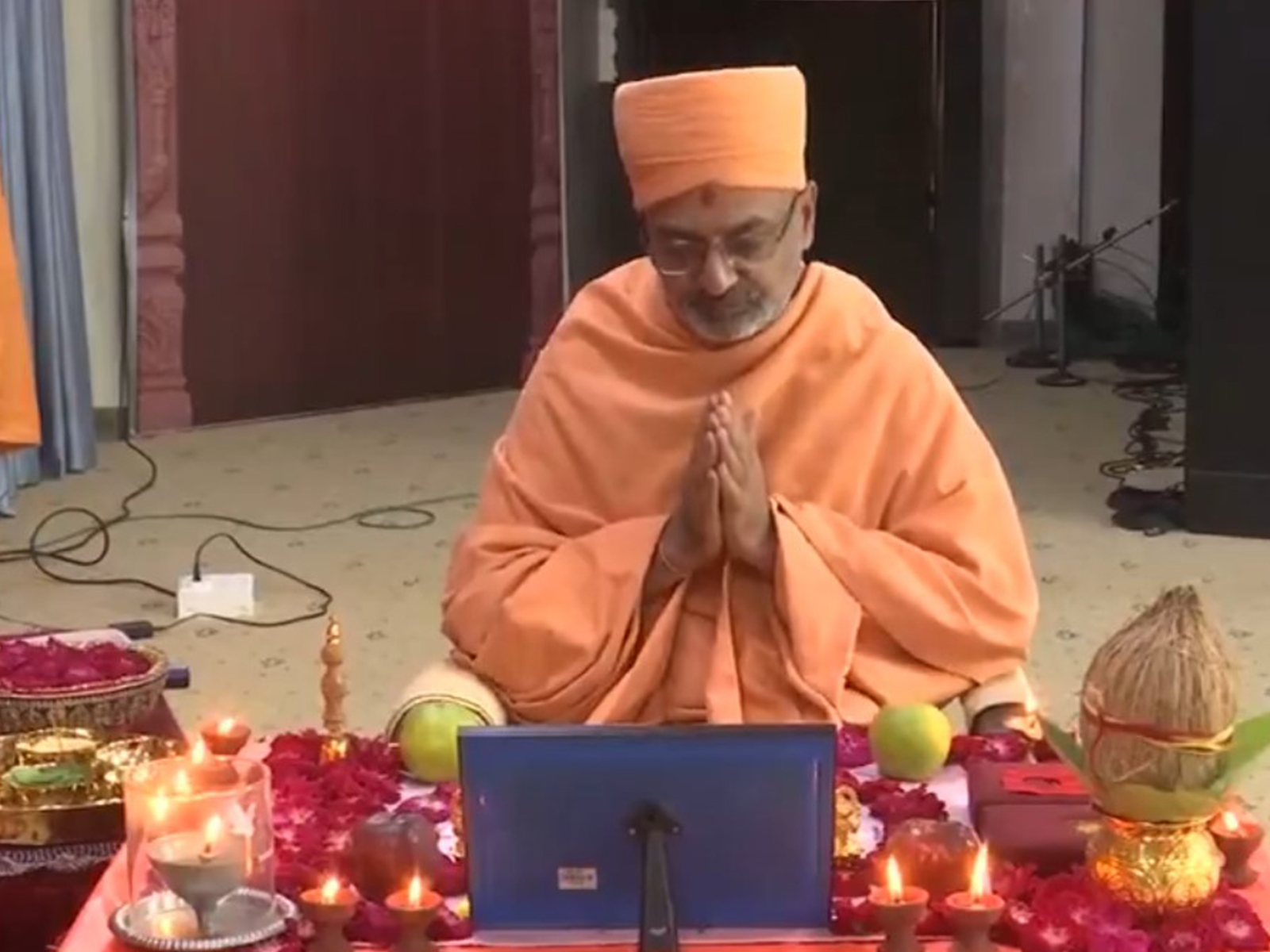 'Bahipujan' was performed at Akshardham temple (Photo: ANI) 'Bahipujan' was performed at Akshardham temple (Photo: ANI)
