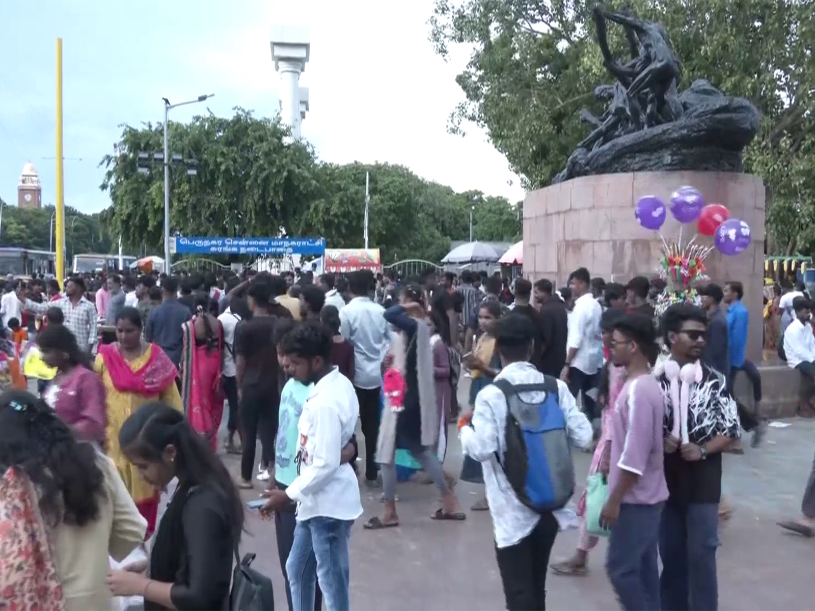Families flock to Chennai's Marina beach to celebrate Diwali. (Photo: ANI) Families flock to Chennai's Marina beach to celebrate Diwali. (Photo: ANI)