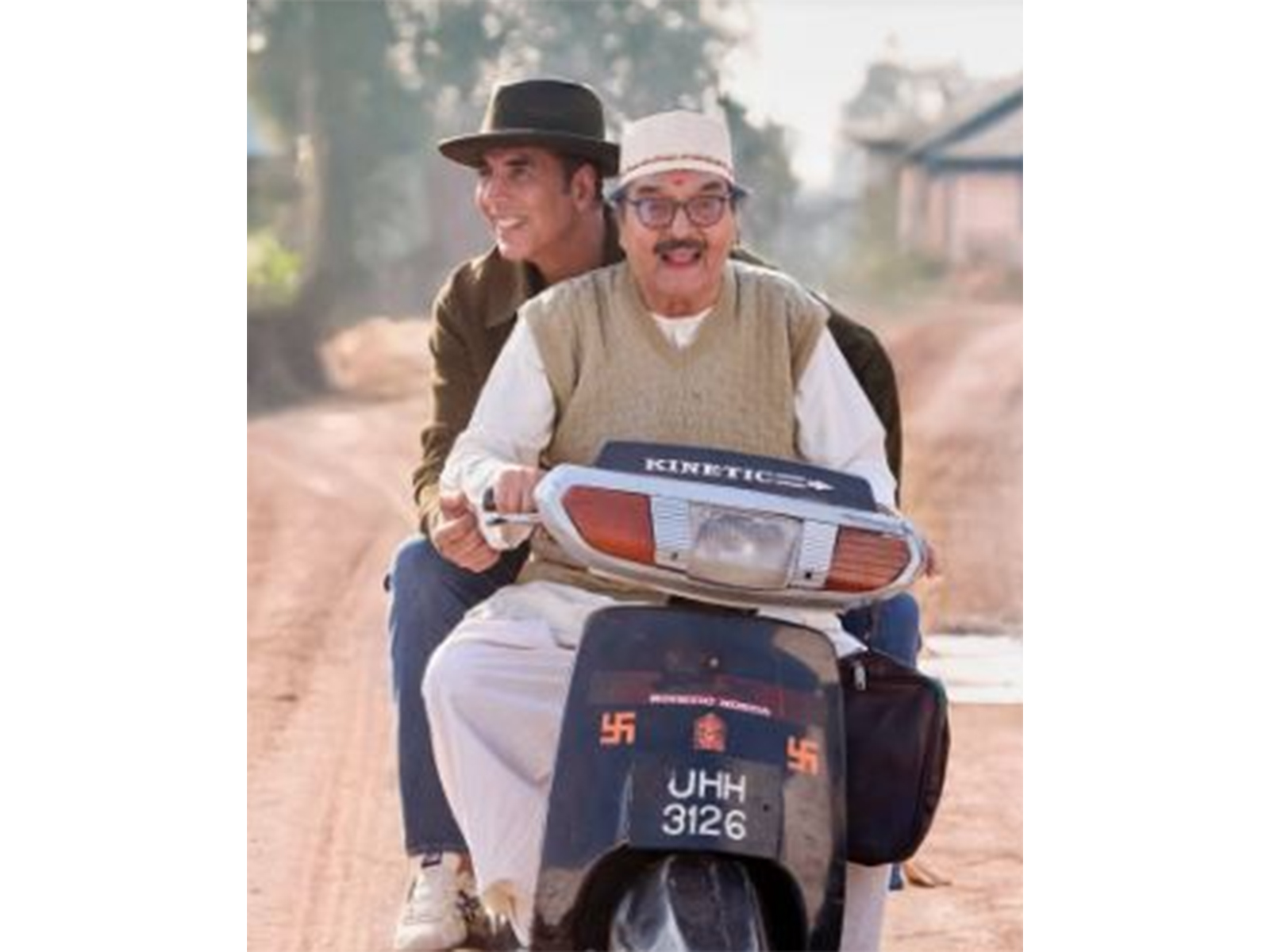 Akshay Kumar remembers late actor Asrani (Photo/Instagram@akshaykumar) Akshay Kumar remembers late actor Asrani (Photo/Instagram@akshaykumar)