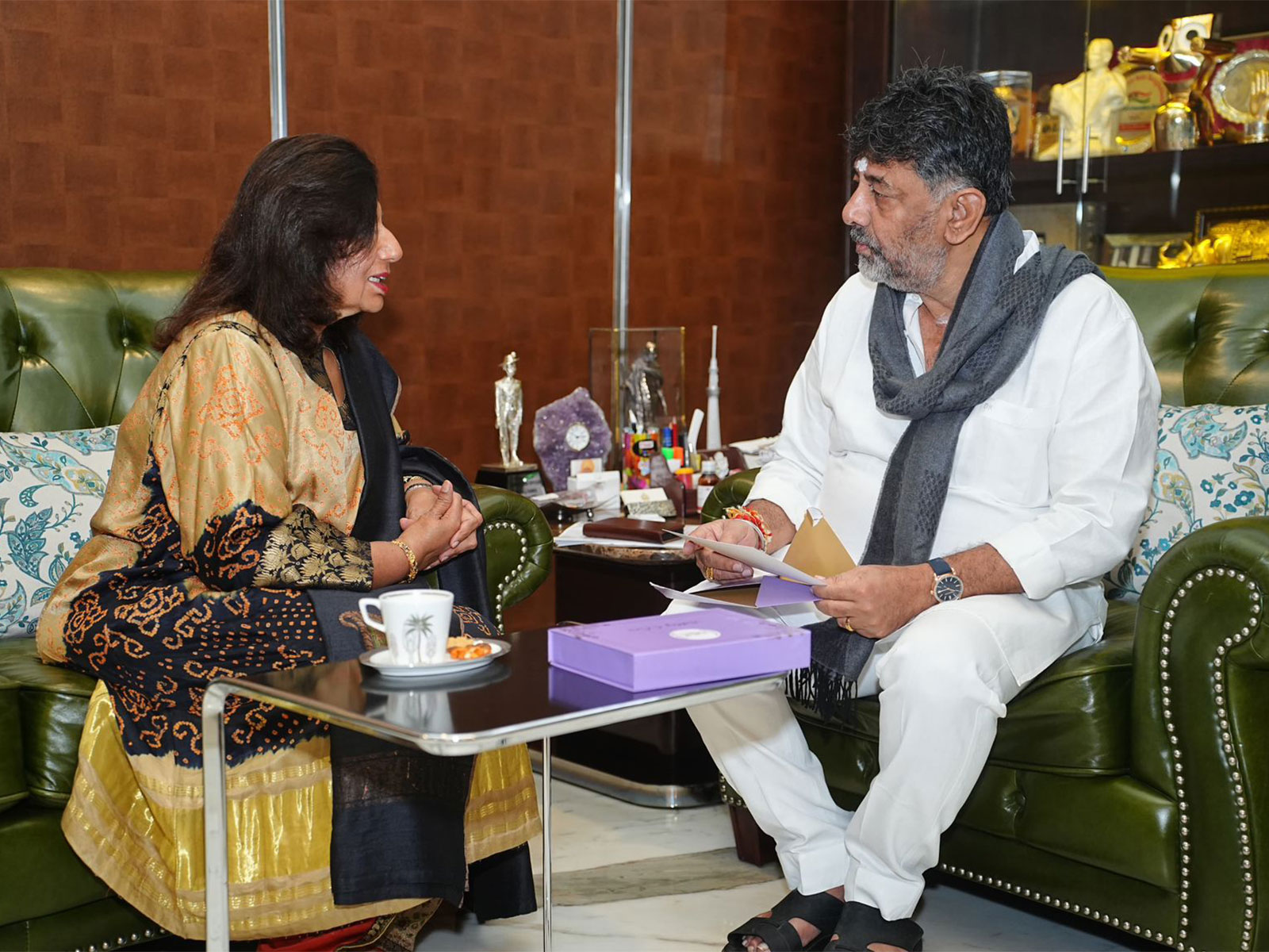 Biocon Chairman, Kiran Mazumdar Shah met Karnataka Deputy Chief Minister DK Shivakumar. (Photo/ DK Shivakumar's office) Biocon Chairman, Kiran Mazumdar Shah met Karnataka Deputy Chief Minister DK Shivakumar. (Photo/ DK Shivakumar's office)