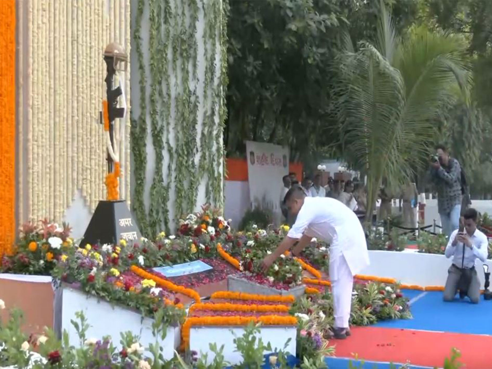 Gujarat Deputy CM Harsh Sanghavi pays homage on Police Commemoration Day. (Photo/ANI) Gujarat Deputy CM Harsh Sanghavi pays homage on Police Commemoration Day. (Photo/ANI)