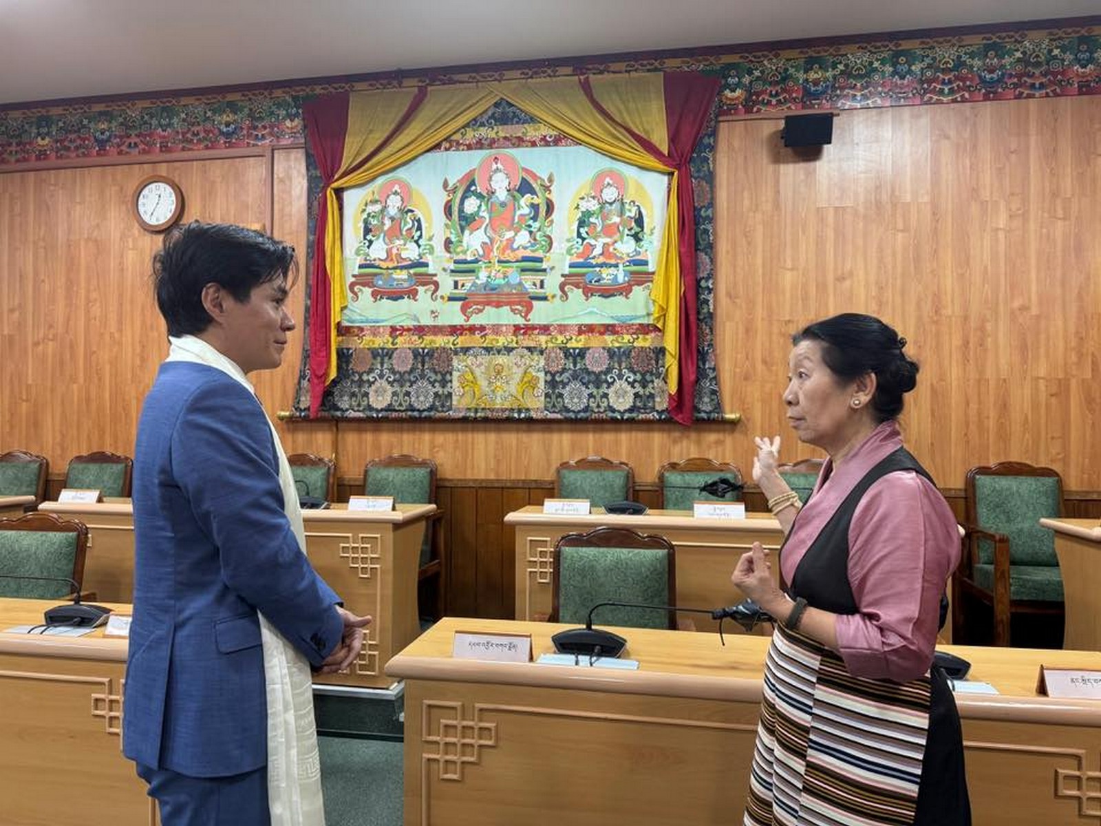 Deputy Speaker Dolma Tsering Teykhang Meets Japanese Town Member of Parliament Sadayuki Komori (Photo/Central Tibetan Administration) Deputy Speaker Dolma Tsering Teykhang Meets Japanese Town Member of Parliament Sadayuki Komori (Photo/Central Tibetan Administration)