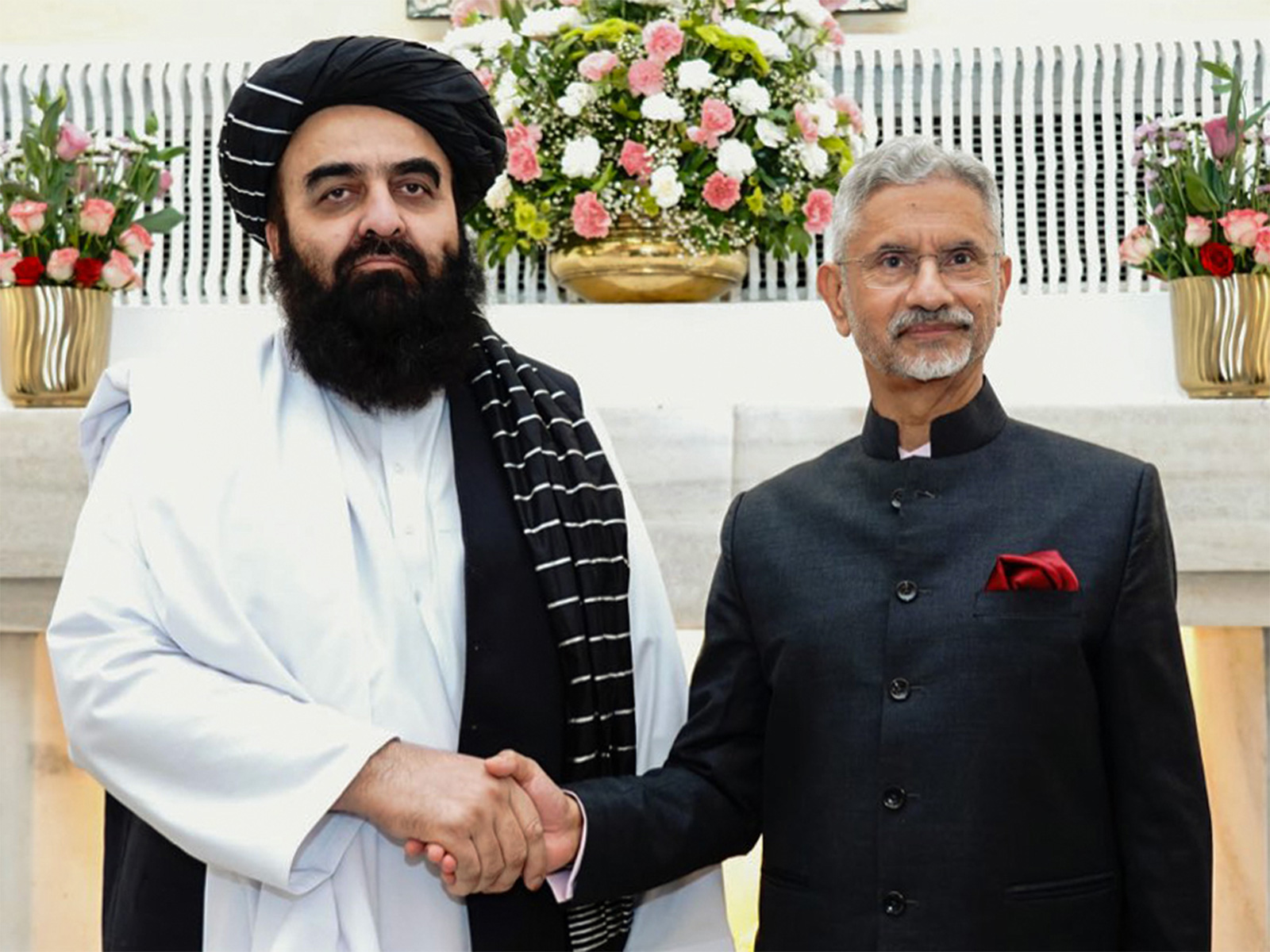 EAM S Jaishankar with Afghanistan's Foreign Minister Mawlawi Amir Khan Muttaqi. (File photo/ANI) EAM S Jaishankar with Afghanistan's Foreign Minister Mawlawi Amir Khan Muttaqi. (File photo/ANI)