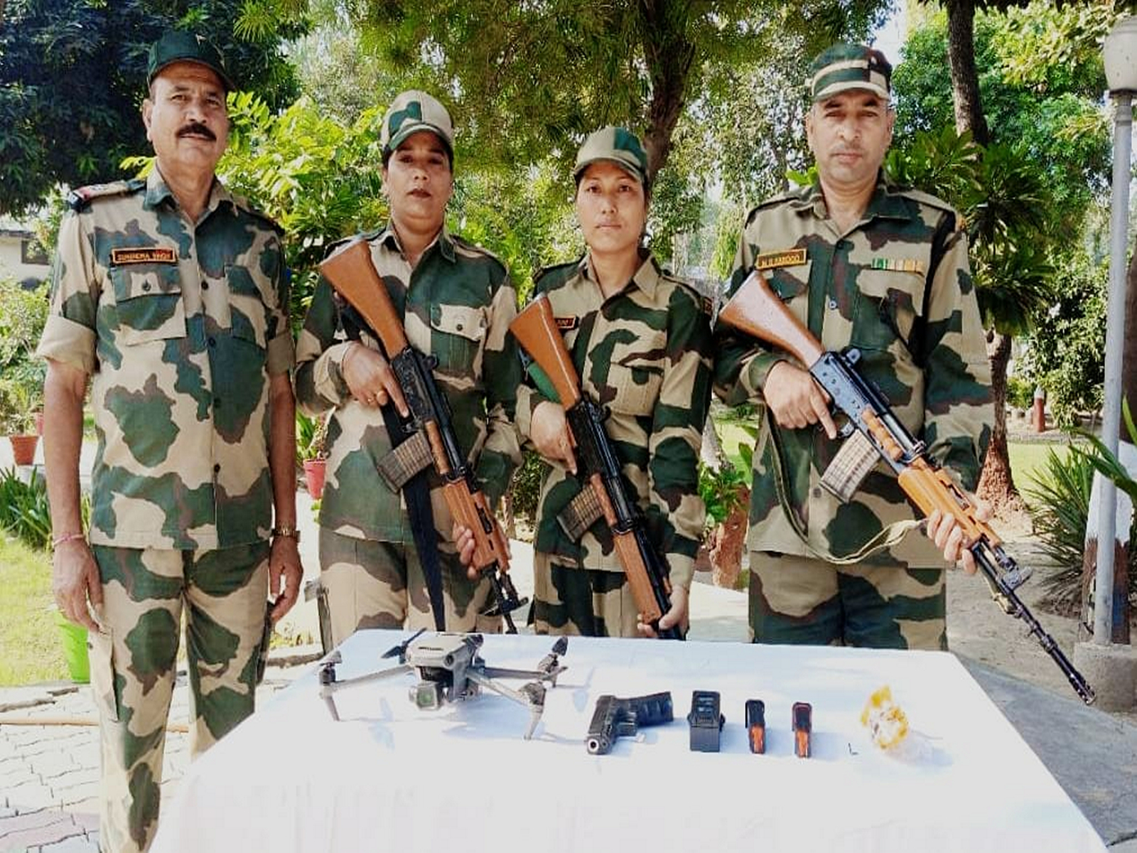 BSF recovers a DJI Mavic 3 Classic drone carrying a Glock pistol in Amritsar (Photo/BSF Release) BSF recovers a DJI Mavic 3 Classic drone carrying a Glock pistol in Amritsar (Photo/BSF Release)