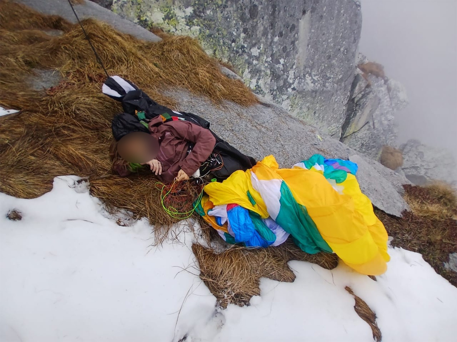 Canadian paraglider found dead in the Dhauladhar mountains. (Photo/ANI) Canadian paraglider found dead in the Dhauladhar mountains. (Photo/ANI)