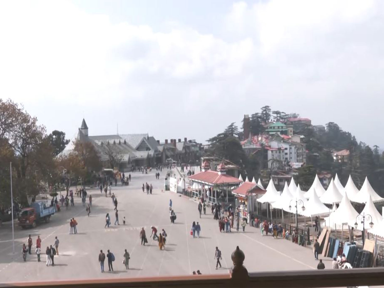 Tourists in Shimla (Photo/ANI) Tourists in Shimla (Photo/ANI)