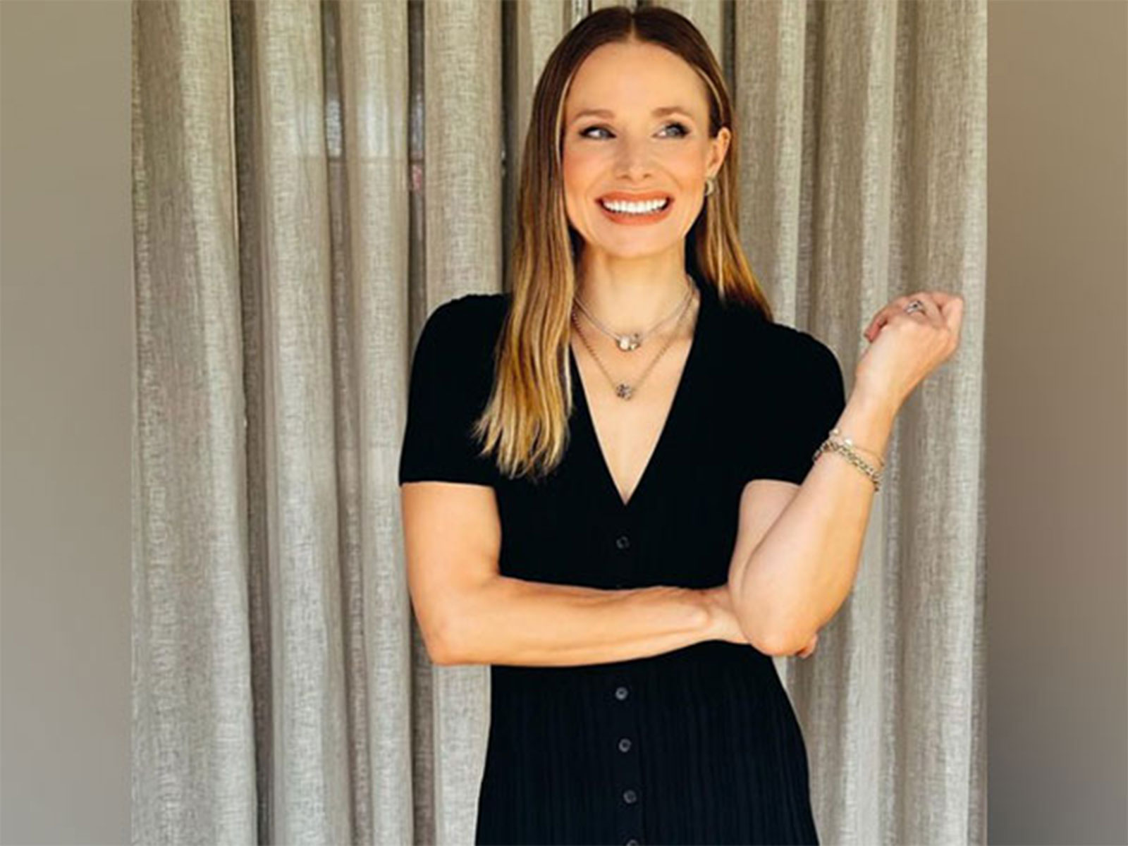 Kristen Bell (Image source: Instagram/ @kristenanniebell) Kristen Bell (Image source: Instagram/ @kristenanniebell)