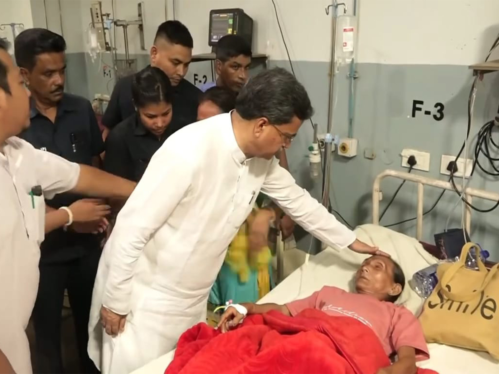 Tripura CM Manik Saha visits injured after attack during strike (Photo/ANI) Tripura CM Manik Saha visits injured after attack during strike (Photo/ANI)