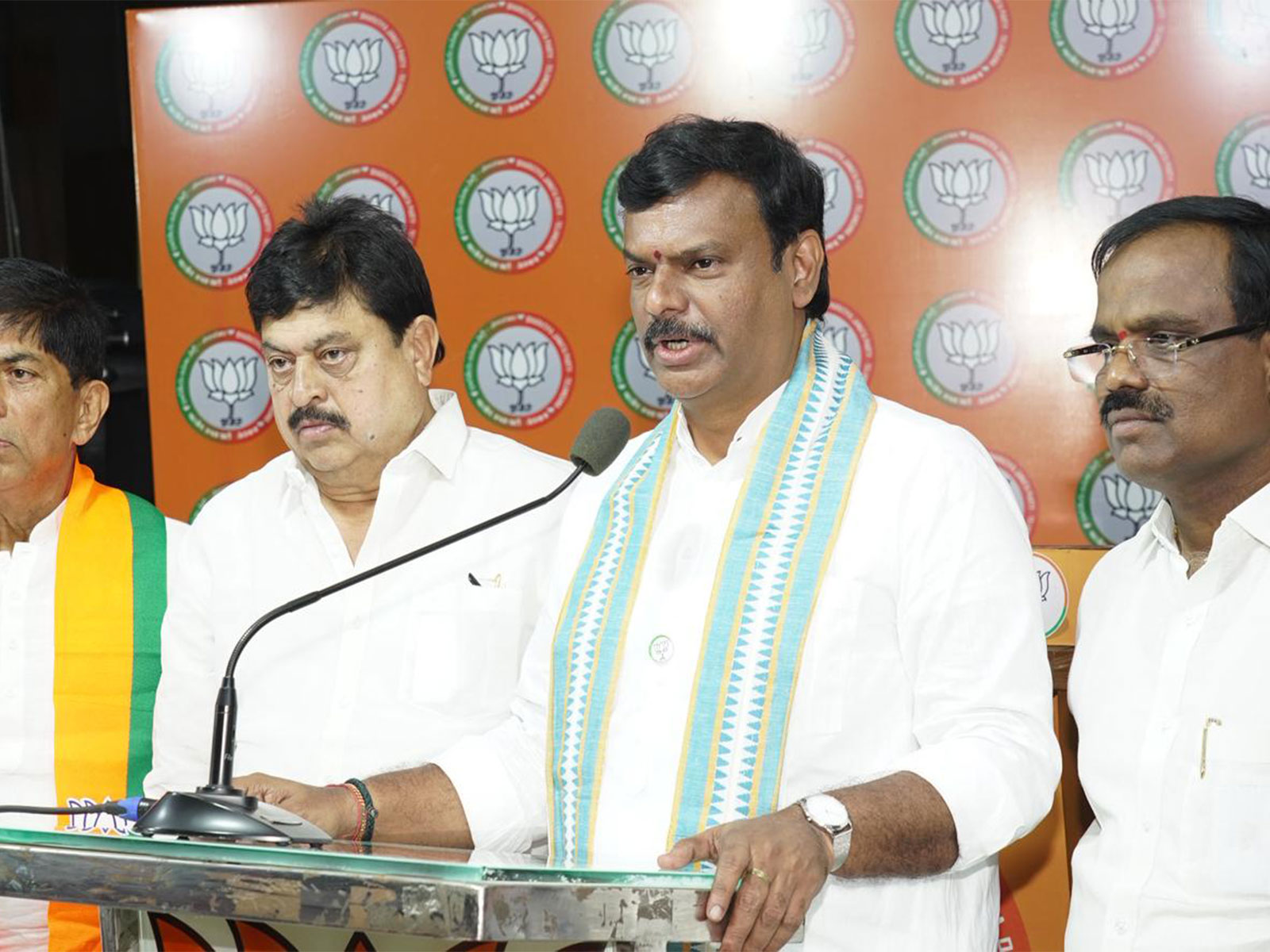 BJP Andhra Pradesh State President PVN Madhav and Telangana state BJP President N Ramchander Rao (Photo/X@MadhavBJP) BJP Andhra Pradesh State President PVN Madhav and Telangana state BJP President N Ramchander Rao (Photo/X@MadhavBJP)
