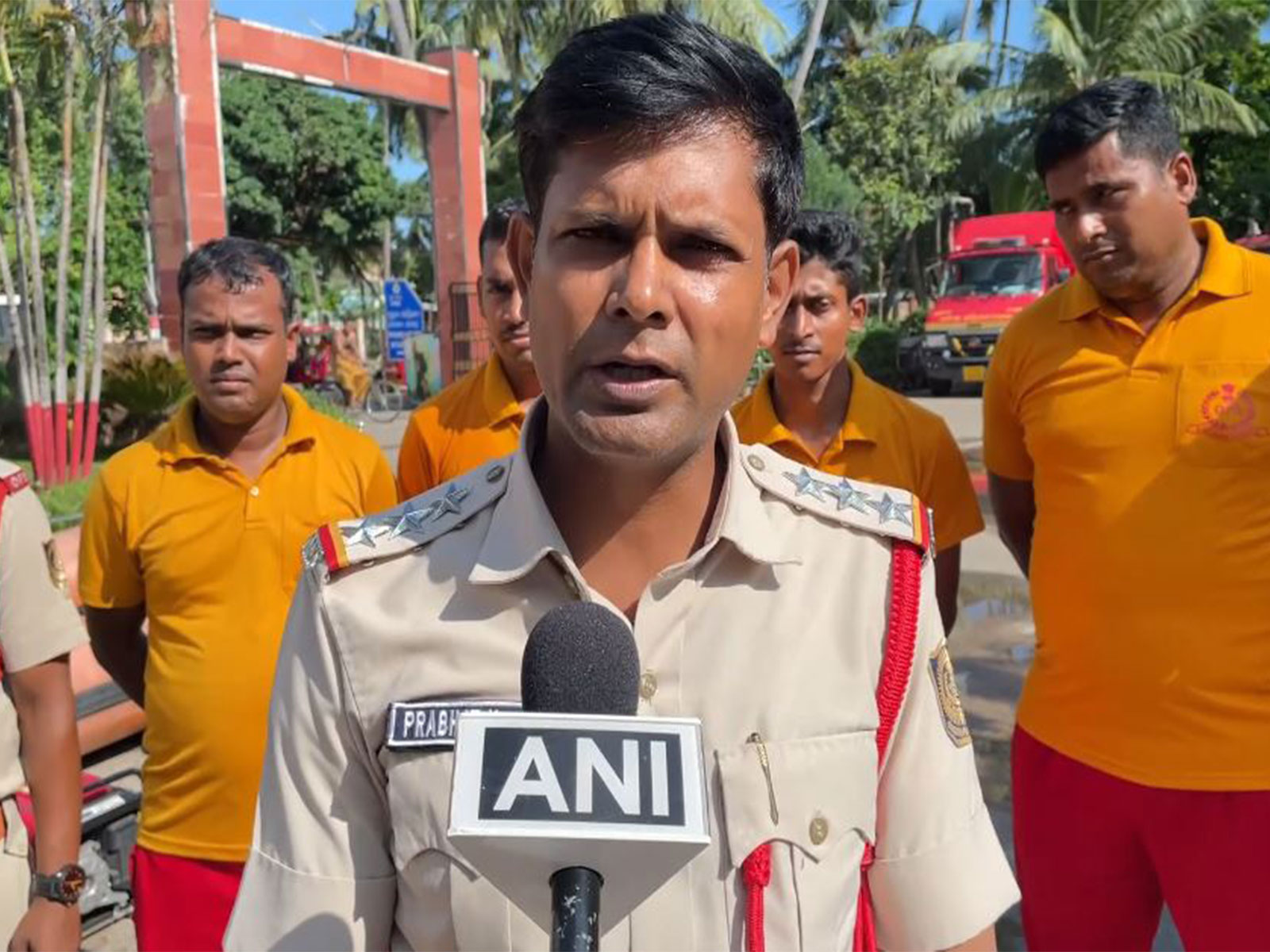 Fire Officer Prabhat Kumar (Photo/ANI) Fire Officer Prabhat Kumar (Photo/ANI)