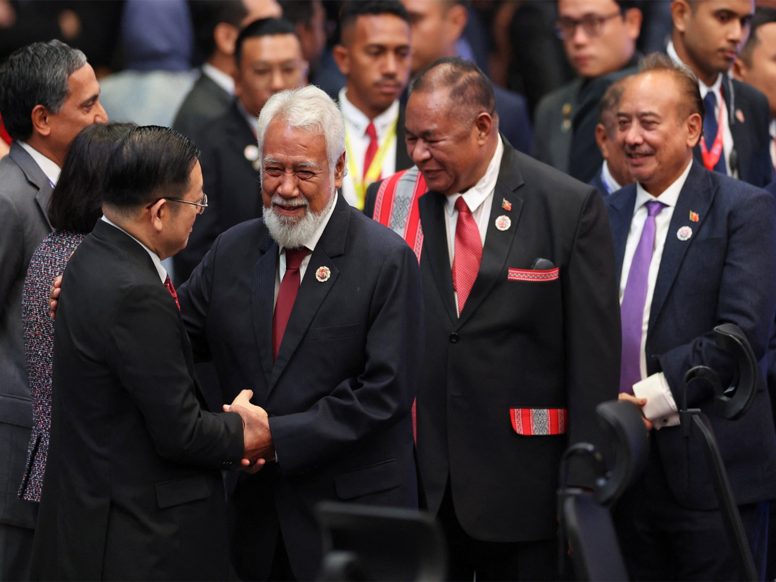 Timor-Leste's Prime Minister Kay Rala Xanana Gusmao shakes hands with ASEAN Secretary-General Kao Kim Hourn  (Photo/Reuters) Timor-Leste's Prime Minister Kay Rala Xanana Gusmao shakes hands with ASEAN Secretary-General Kao Kim Hourn  (Photo/Reuters)