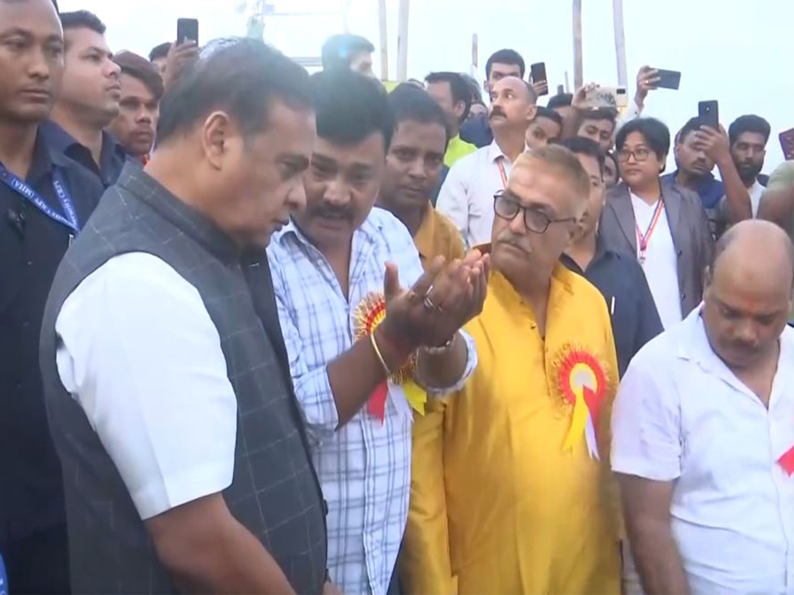 Assam CM Himanta Biswa Sarma attends Chhath Puja event (Photo/ANI) Assam CM Himanta Biswa Sarma attends Chhath Puja event (Photo/ANI)