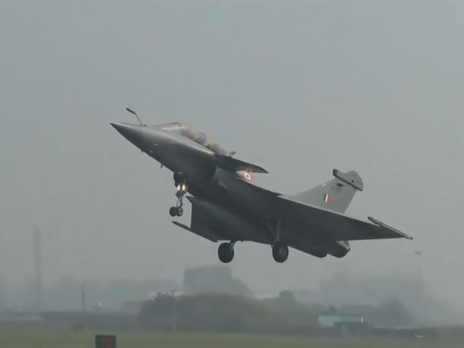 Indian Air Force chief Air Chief Marshal AP Singh flying the Rafale (Photo/ANI)