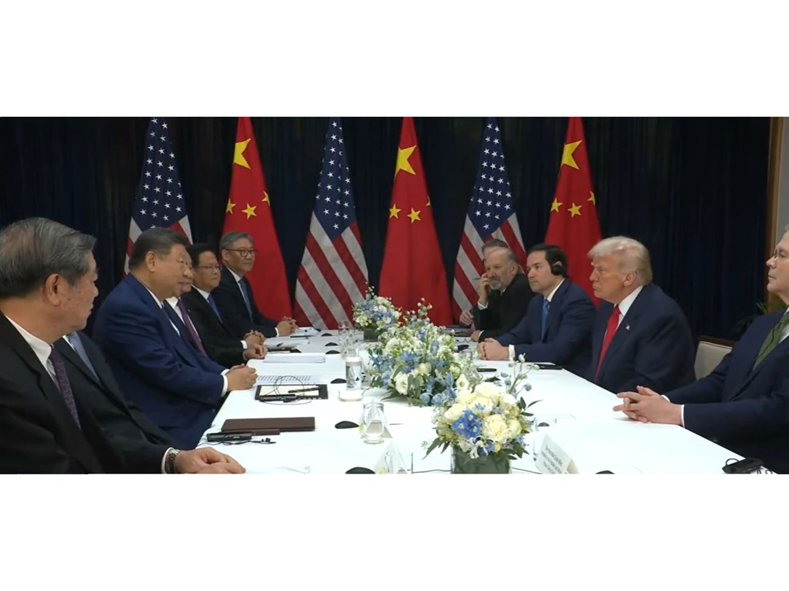 US President Donald Trump meets Chinese President Xi Jinping in Busan, South Korea. (Image Source: The White House/YouTube)
