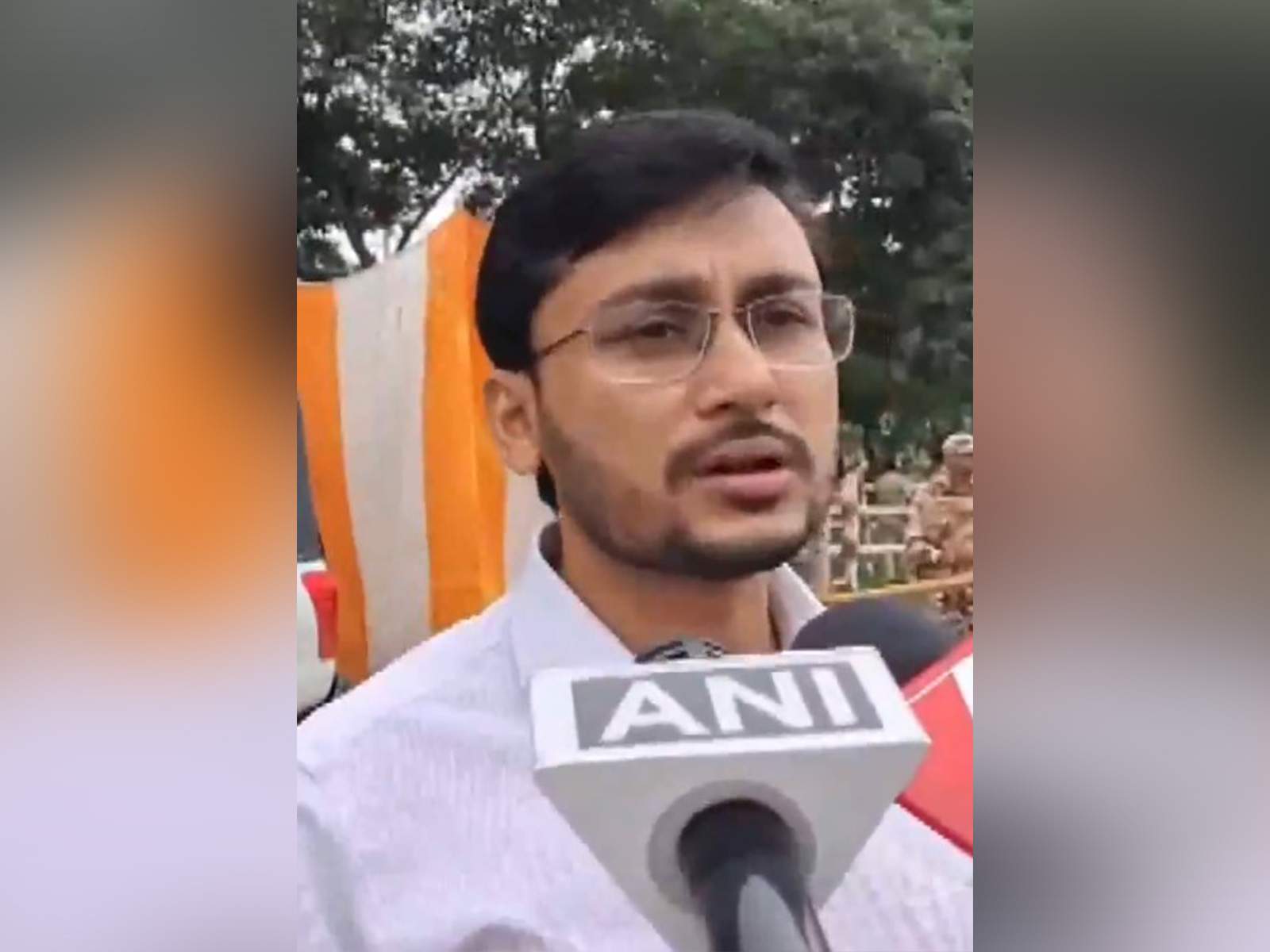 Muzaffarpur DM Subrat Kumar Sen (Photo: ANI) Muzaffarpur DM Subrat Kumar Sen (Photo: ANI)