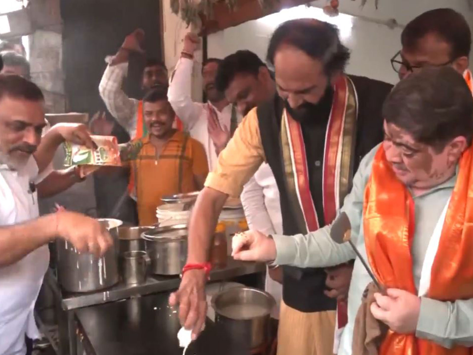 Telangana Ministers Uttam Kumar Reddy and Ponnam Prabhakar during campaign for Jubilee Hills by-election (Photo/ANI) Telangana Ministers Uttam Kumar Reddy and Ponnam Prabhakar during campaign for Jubilee Hills by-election (Photo/ANI)