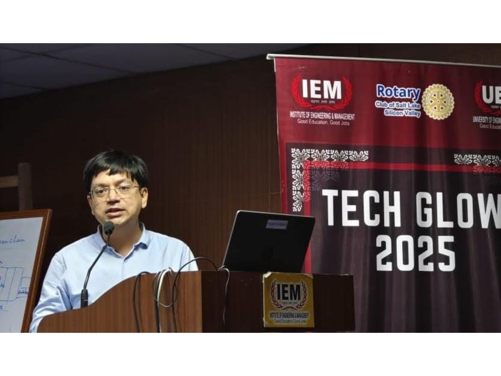 TechGlow 2025 Ignites Minds : IEM-UEM Celebrates AI, Creativity, and Innovation
