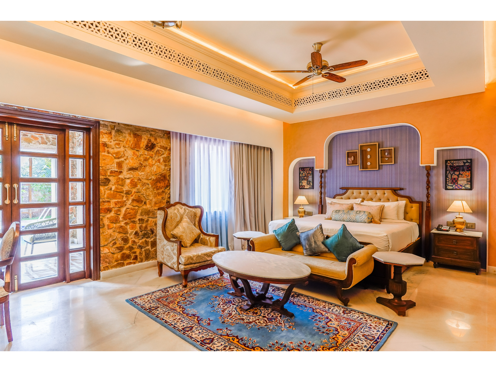 Experience the spirit of Ranthambore at Juna Mahal Experience the spirit of Ranthambore at Juna Mahal