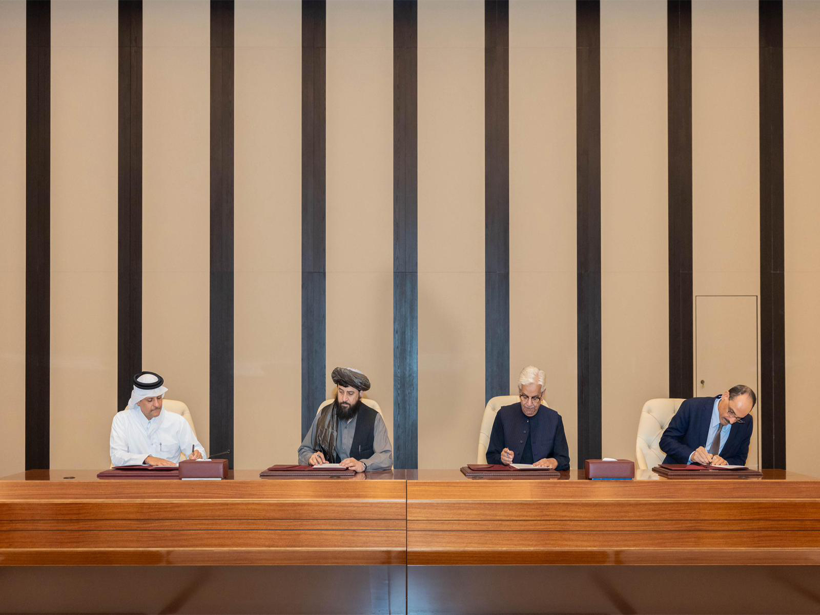 Earlier visuals of the signing of the bilateral agreement between Pakistan and Afghanistan (File Photo: X/@MofaQatar_EN) Earlier visuals of the signing of the bilateral agreement between Pakistan and Afghanistan (File Photo: X/@MofaQatar_EN)