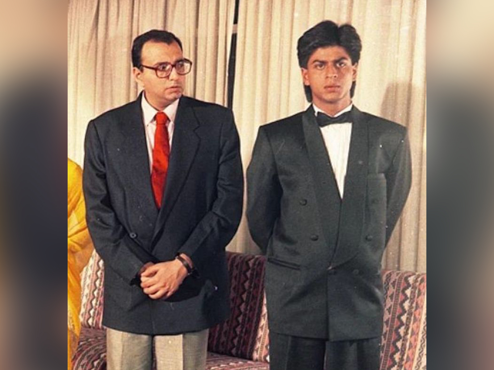 Shah Rukh Khan with his old friend and film producer Viveck Vaswani (Old Photo/ViveckVaswani) Shah Rukh Khan with his old friend and film producer Viveck Vaswani (Old Photo/ViveckVaswani)