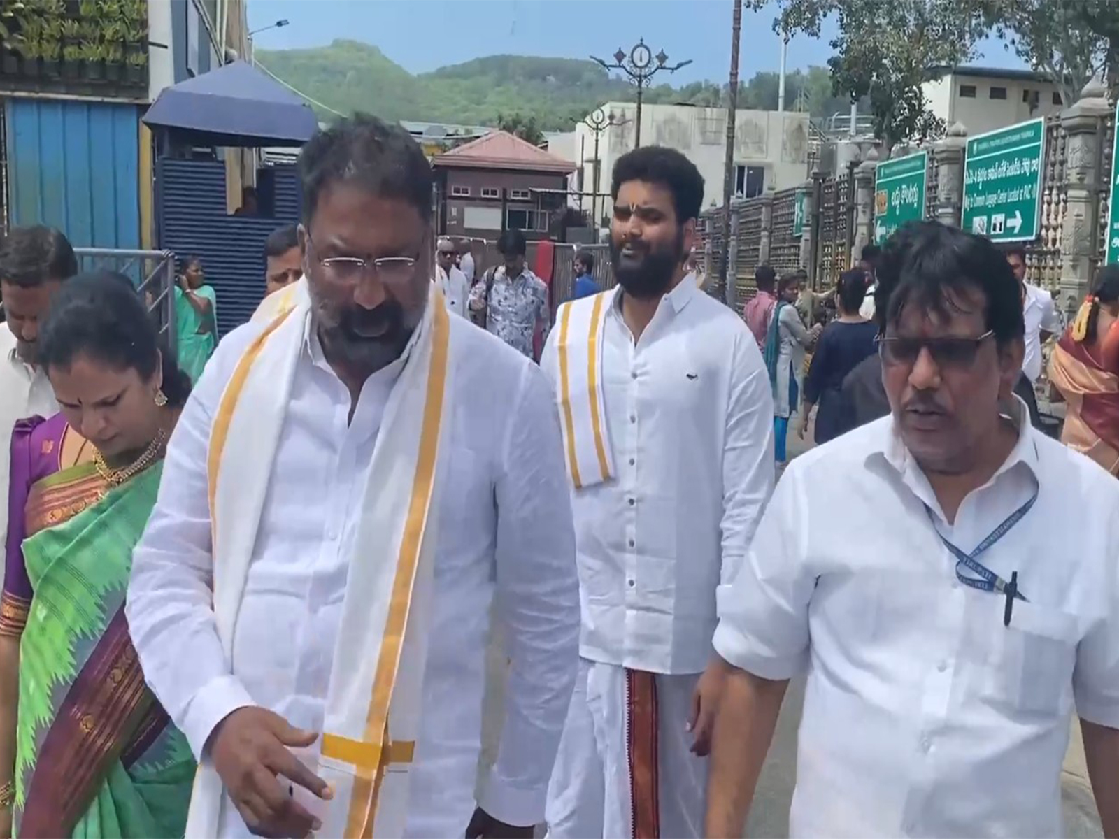 Telangana Minister Vakiti Srihari visits Tirumala Sri Venkateswara Swamy Temple (Photo/ANI) Telangana Minister Vakiti Srihari visits Tirumala Sri Venkateswara Swamy Temple (Photo/ANI)