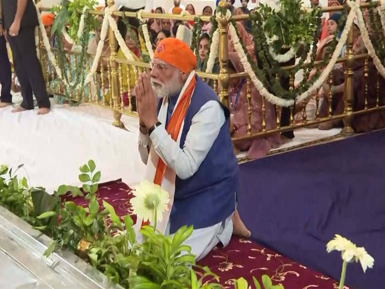 PM Narendra Modi at Patna Sahib (Photo/ANI) PM Narendra Modi at Patna Sahib (Photo/ANI)