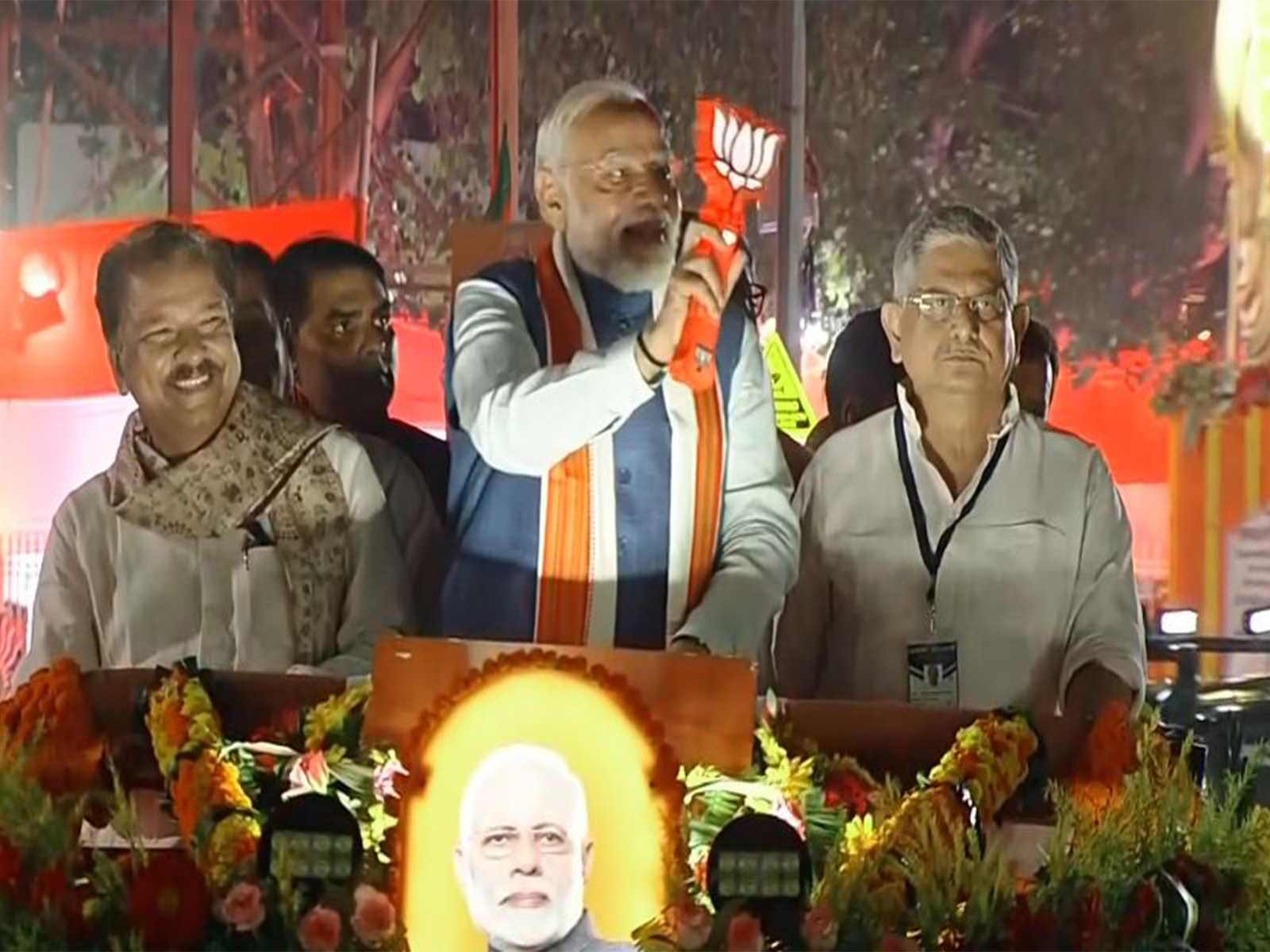 PM Narendra Modi holds roadshow in Patna (Photo/ANI)
