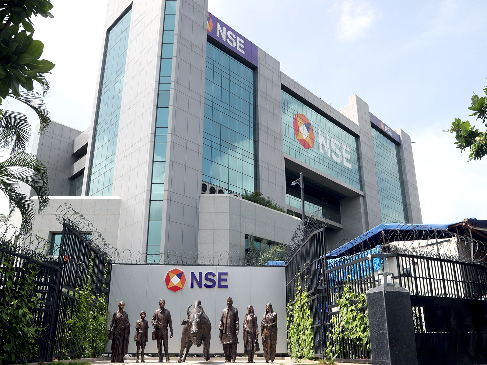 National Stock Exchange building (File Photo/ANI) National Stock Exchange building (File Photo/ANI)