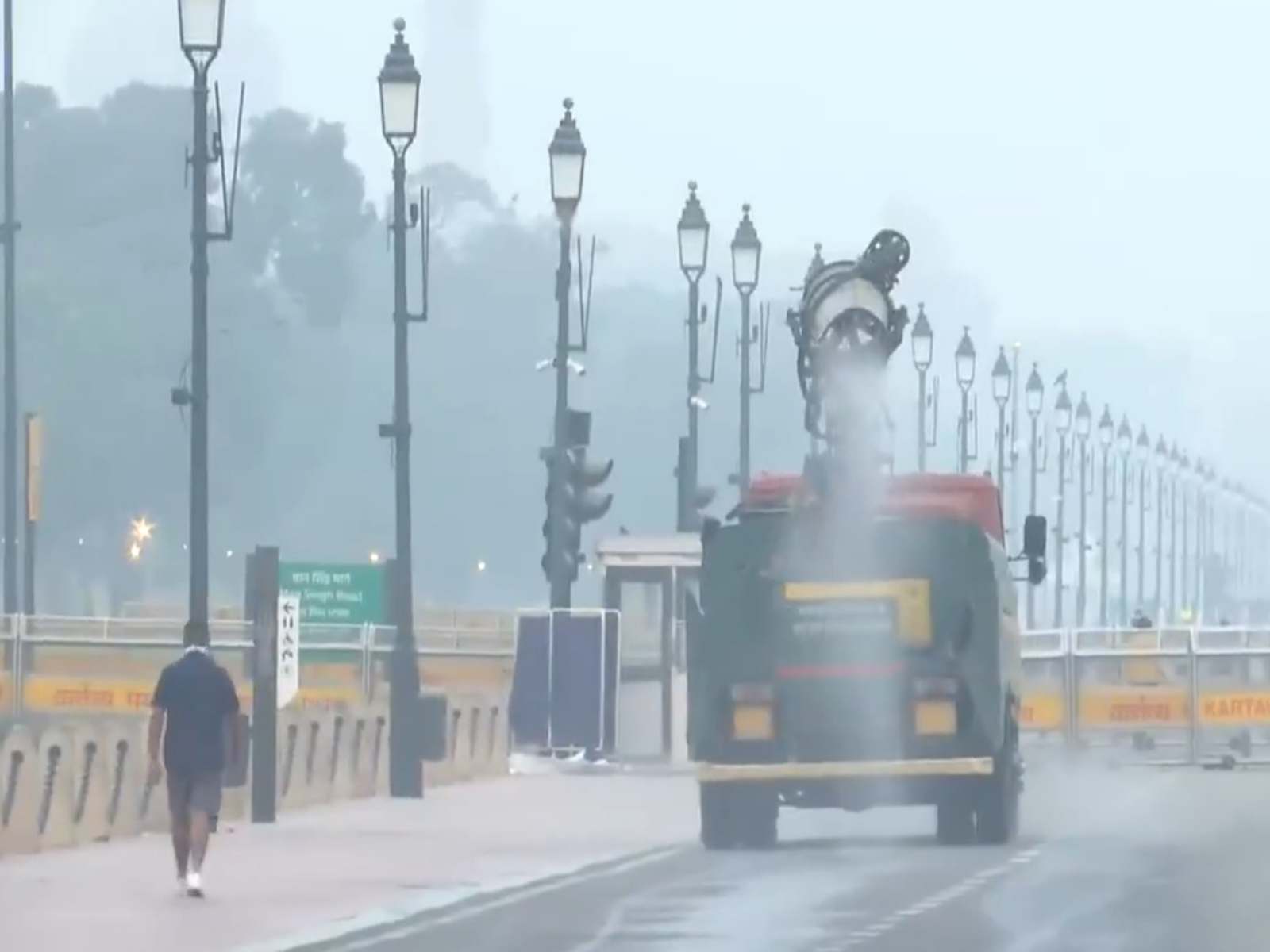Truck-mounted water sprinklers deployed across Delhi (Photo/ANI) Truck-mounted water sprinklers deployed across Delhi (Photo/ANI)