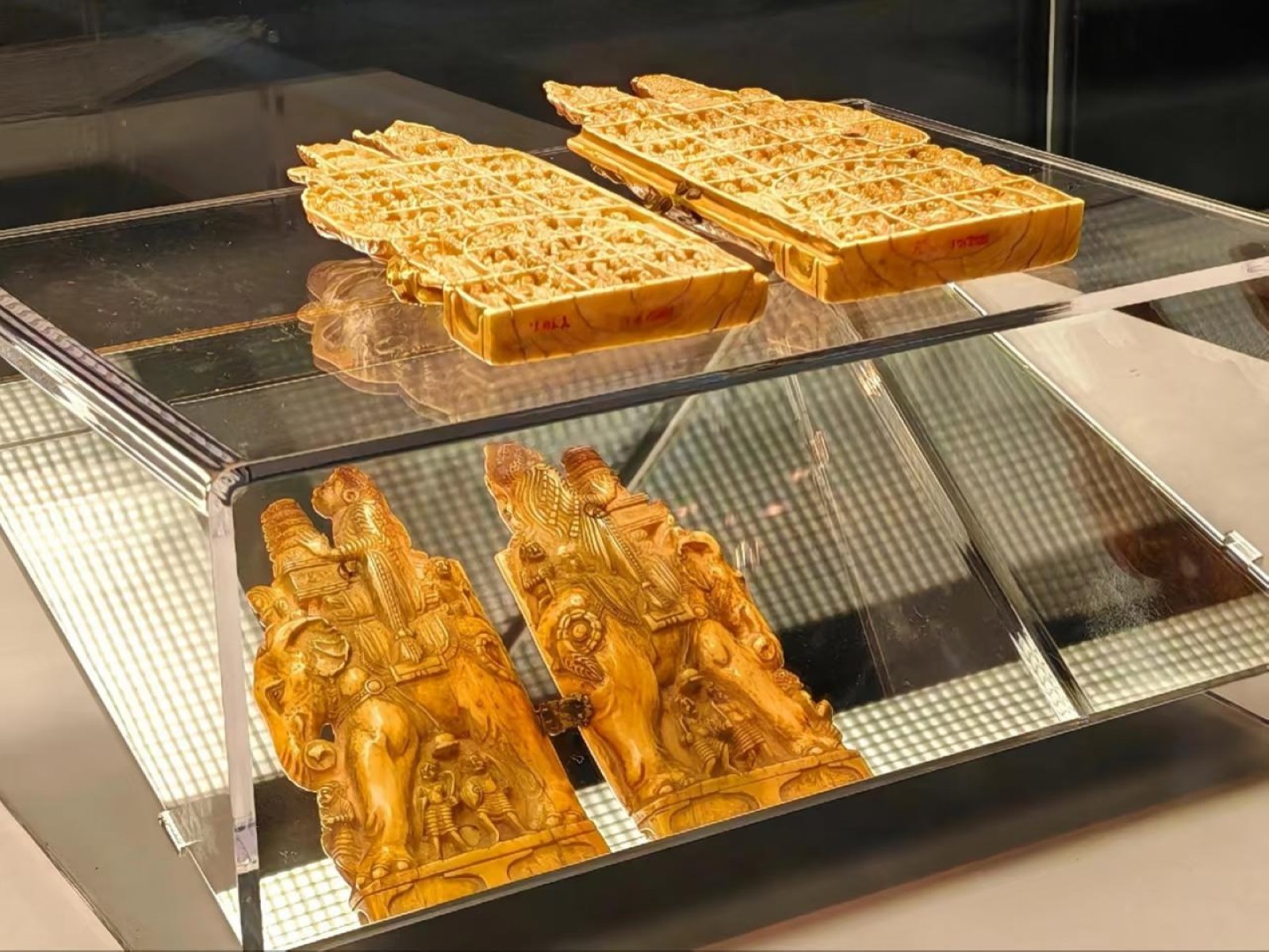 An exquisite ivory carving from ancient India, depicting the life of Buddha displayed at at the National Museum of China’s latest exhibition (Photo:X/@China_Amb_India) An exquisite ivory carving from ancient India, depicting the life of Buddha displayed at at the National Museum of China’s latest exhibition (Photo:X/@China_Amb_India)