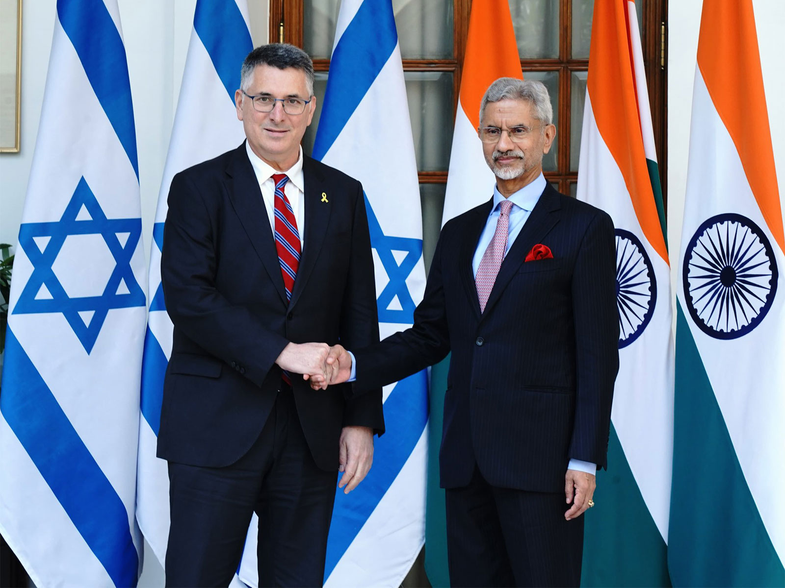 Israeli Foreign Minister Gideon Sa'ar and EAM S Jaishankar (Photo/ X@DrSJaishankar) Israeli Foreign Minister Gideon Sa'ar and EAM S Jaishankar (Photo/ X@DrSJaishankar)