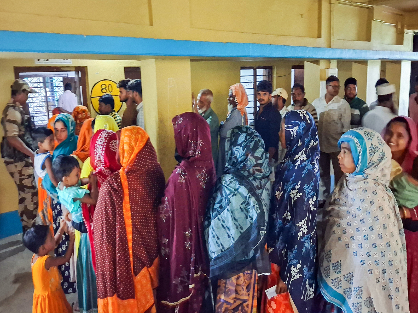 Electors queuing up to cast their vote (File Photo/ANI) Electors queuing up to cast their vote (File Photo/ANI)