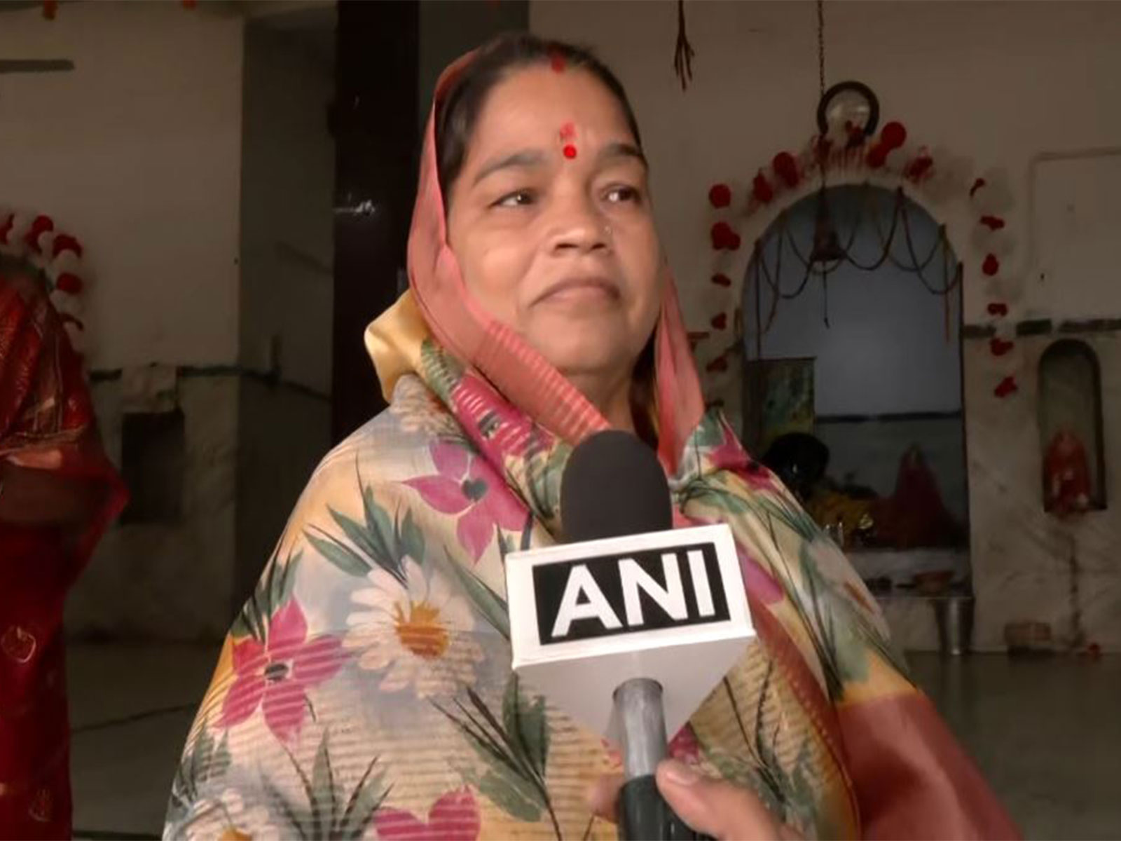 RJD candidate from Mokama, Veena Devi (Photo/ANI) RJD candidate from Mokama, Veena Devi (Photo/ANI)