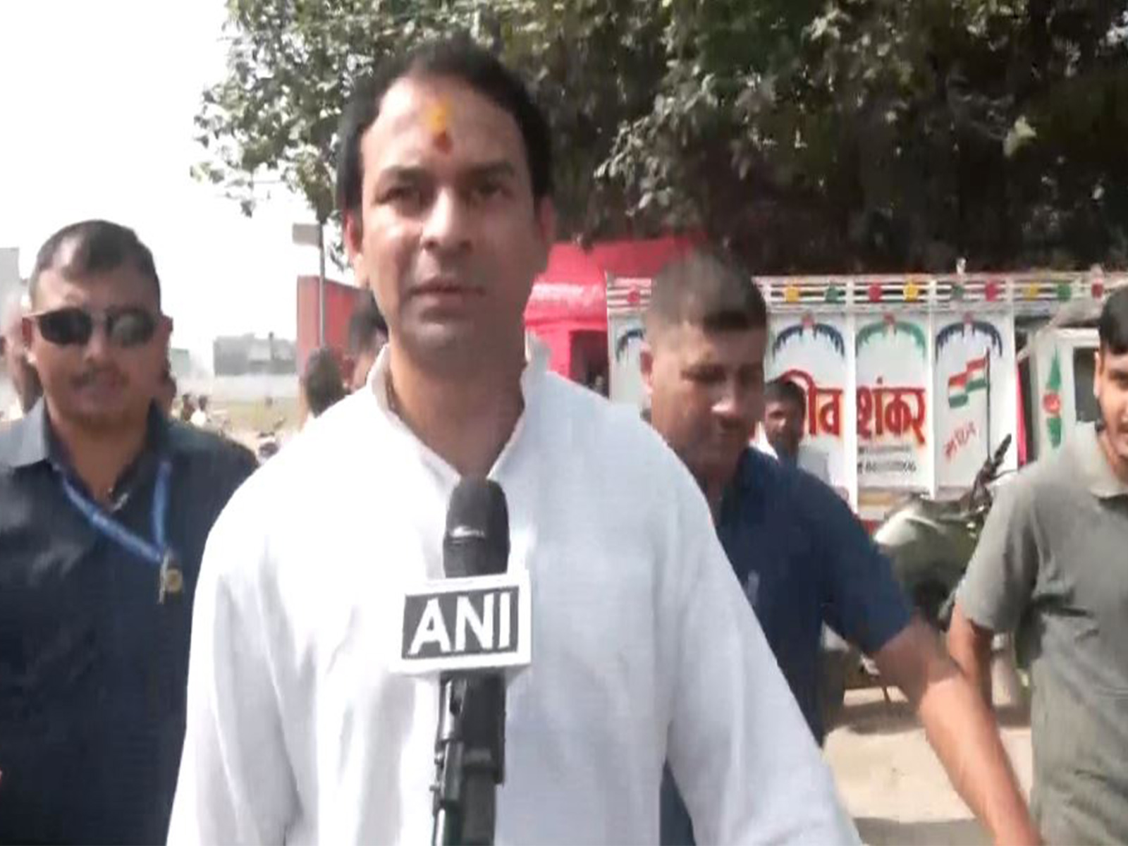 Janshakti Janata Dal chief Tej Pratap Yadav (Photo/ANI) Janshakti Janata Dal chief Tej Pratap Yadav (Photo/ANI)