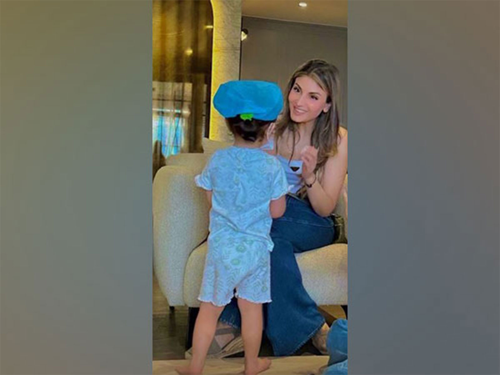 Riddhima with baby Raha (Photo/instagram/@riddhimakapoorsahniofficial) Riddhima with baby Raha (Photo/instagram/@riddhimakapoorsahniofficial)