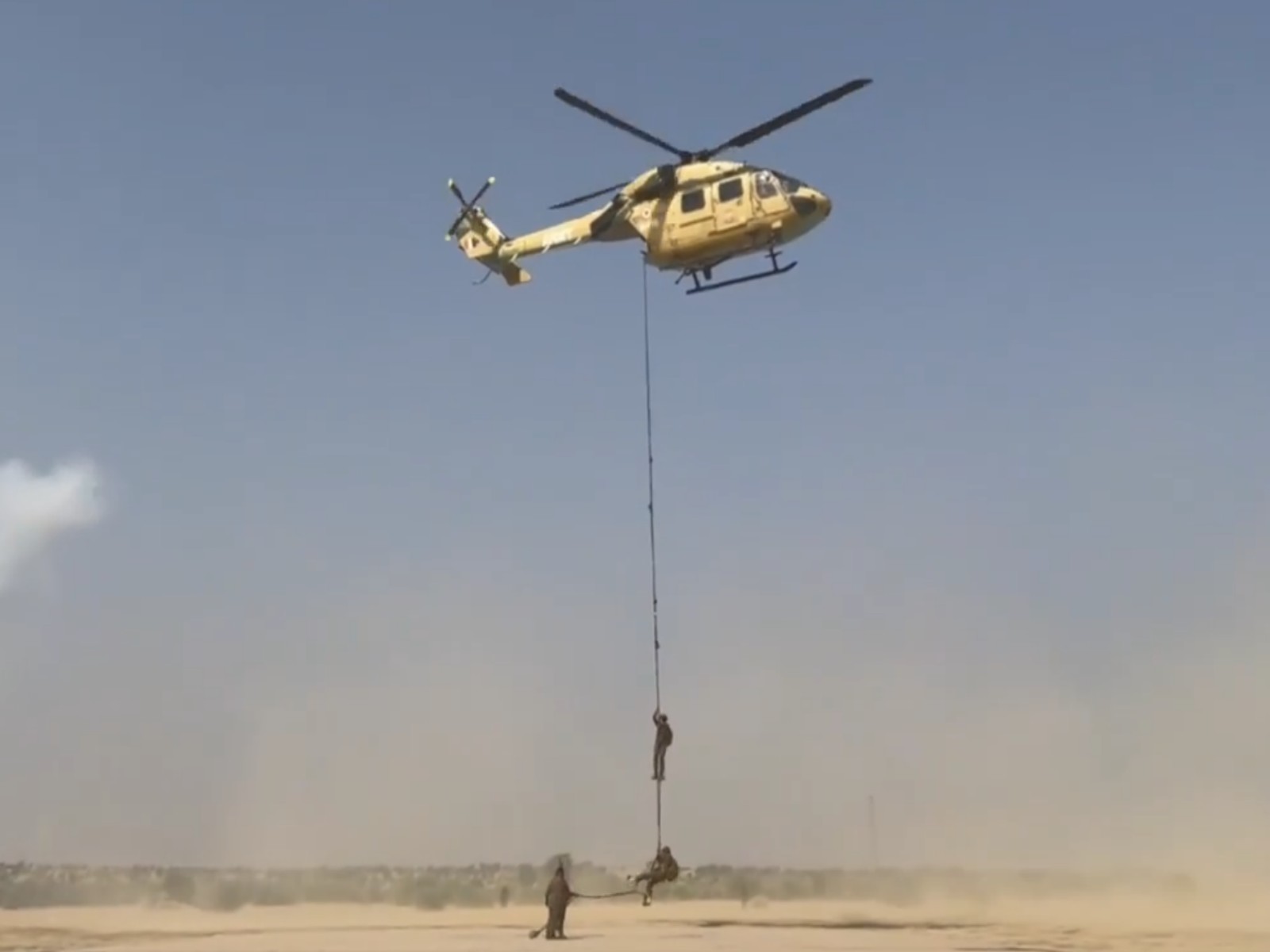 Thar Raptor Brigade, Sudarshan Chakra, Konark Corps conduct high-tempo desert drills under Southern Command (Photo: Southern Command, Indian Army) Thar Raptor Brigade, Sudarshan Chakra, Konark Corps conduct high-tempo desert drills under Southern Command (Photo: Southern Command, Indian Army)