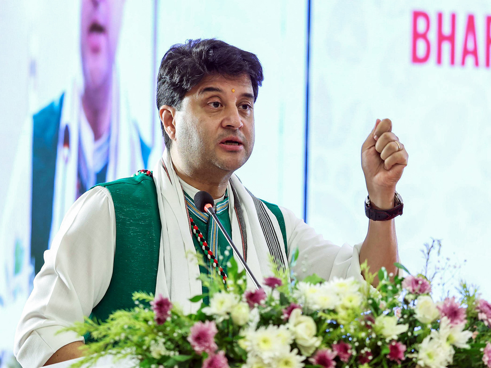 Union Minister of Communications, Jyotiraditya Scindia (File photo/ANI) Union Minister of Communications, Jyotiraditya Scindia (File photo/ANI)