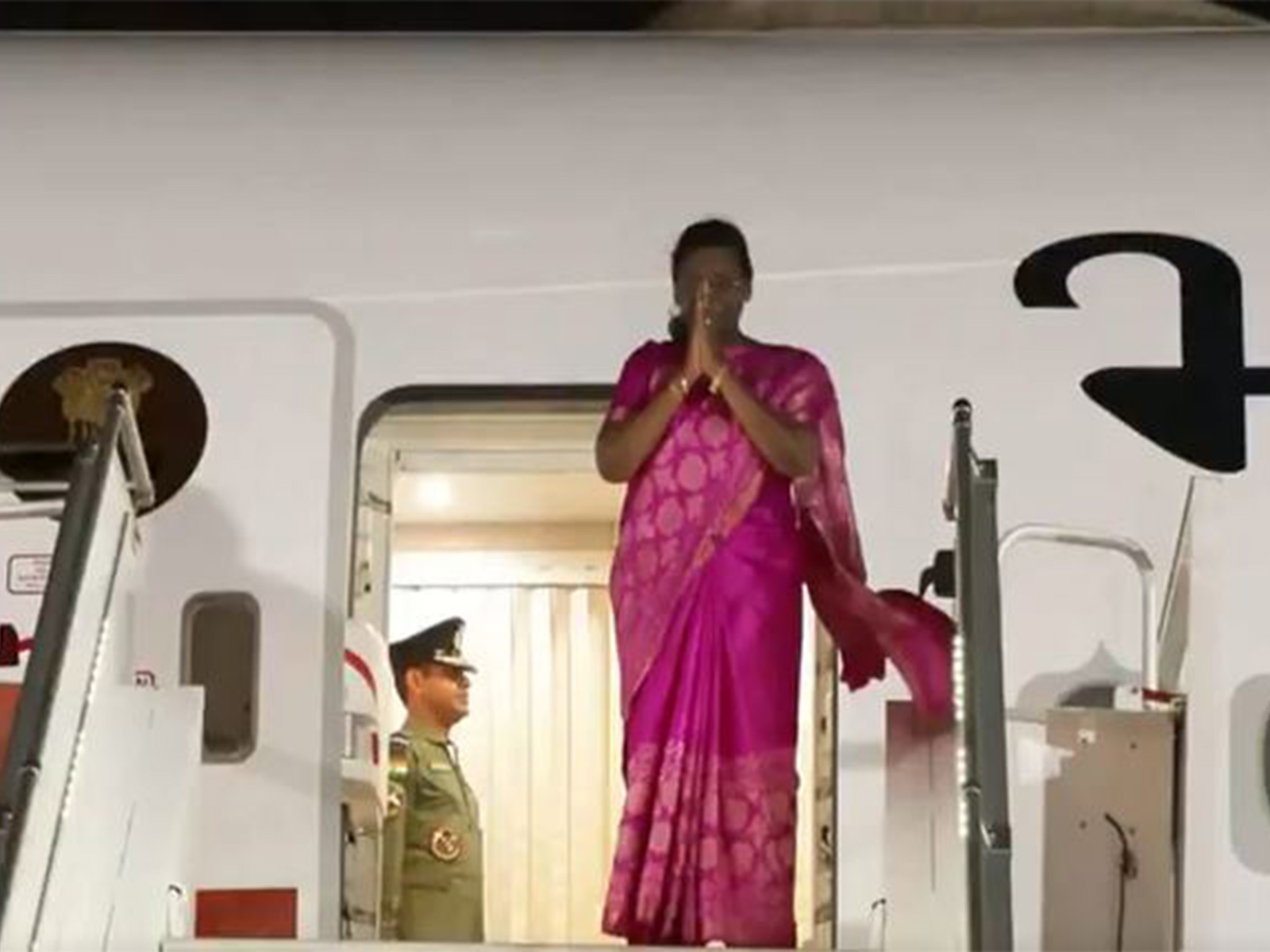 President Droupadi Murmu arrives in Angola (Photo/ANI)